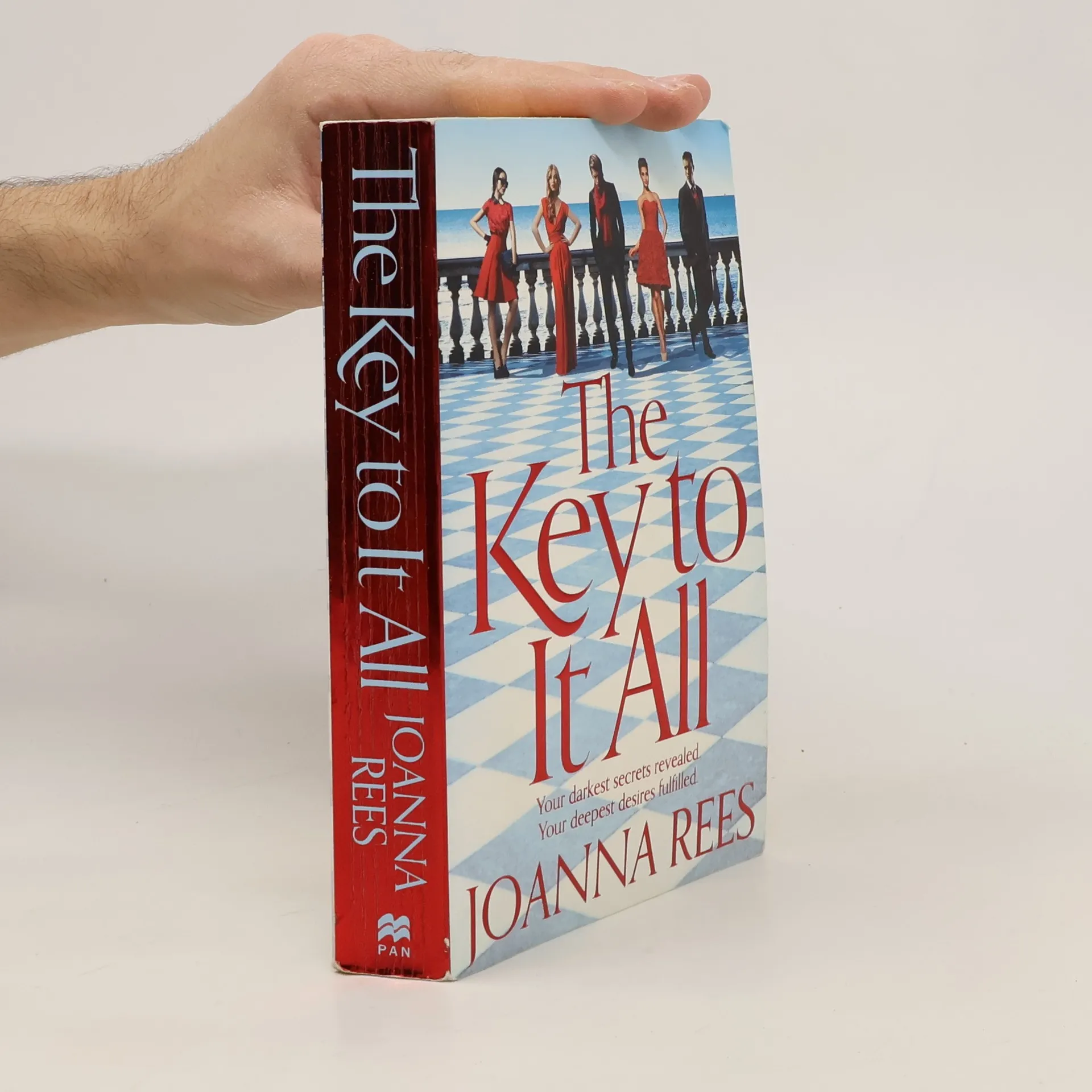 The Key to It All | Book | Paperback | Josie Lloyd | EN