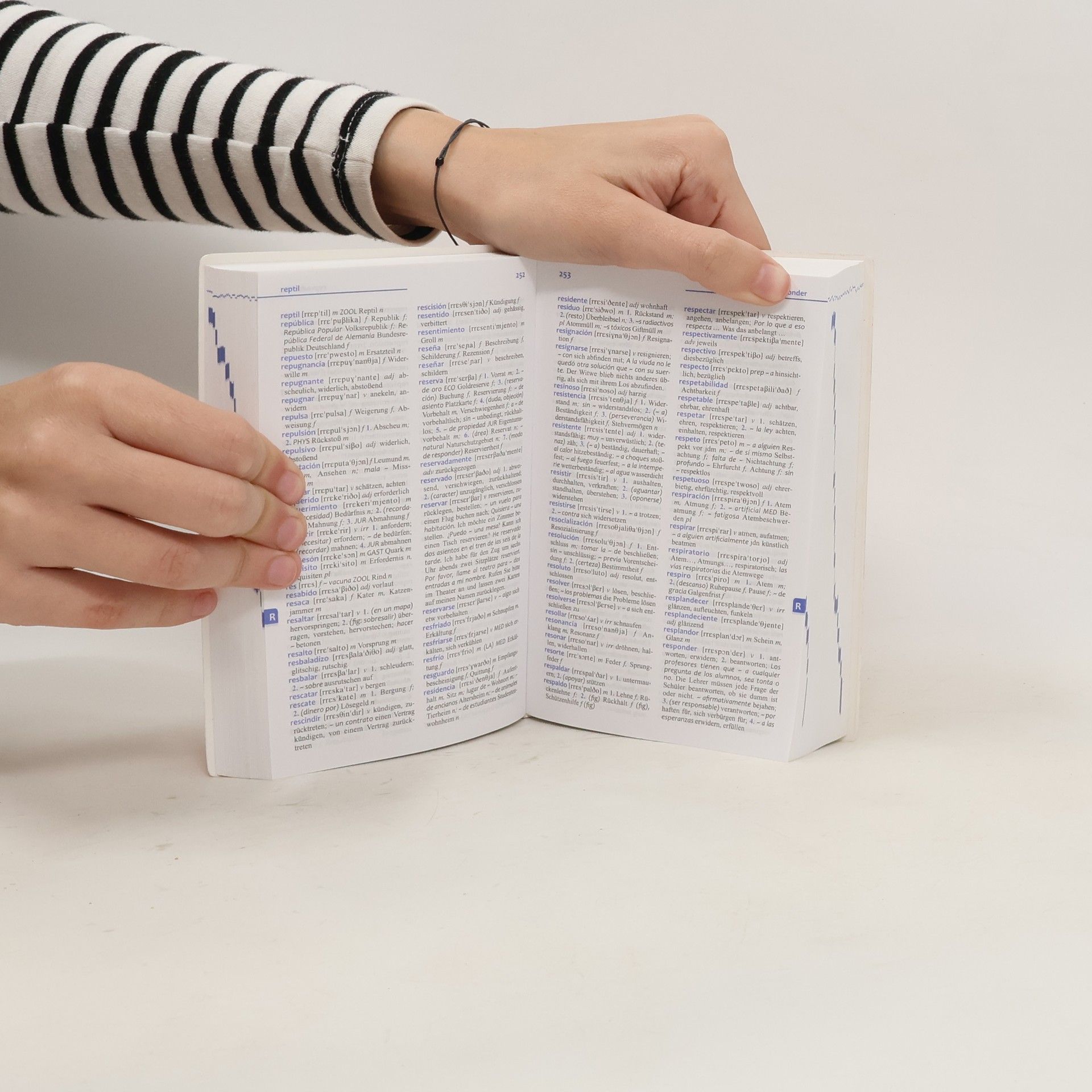 Autores varios Spanisch Wörterbuch. Spanisch-Deutsch/Deutsch-Spanisch