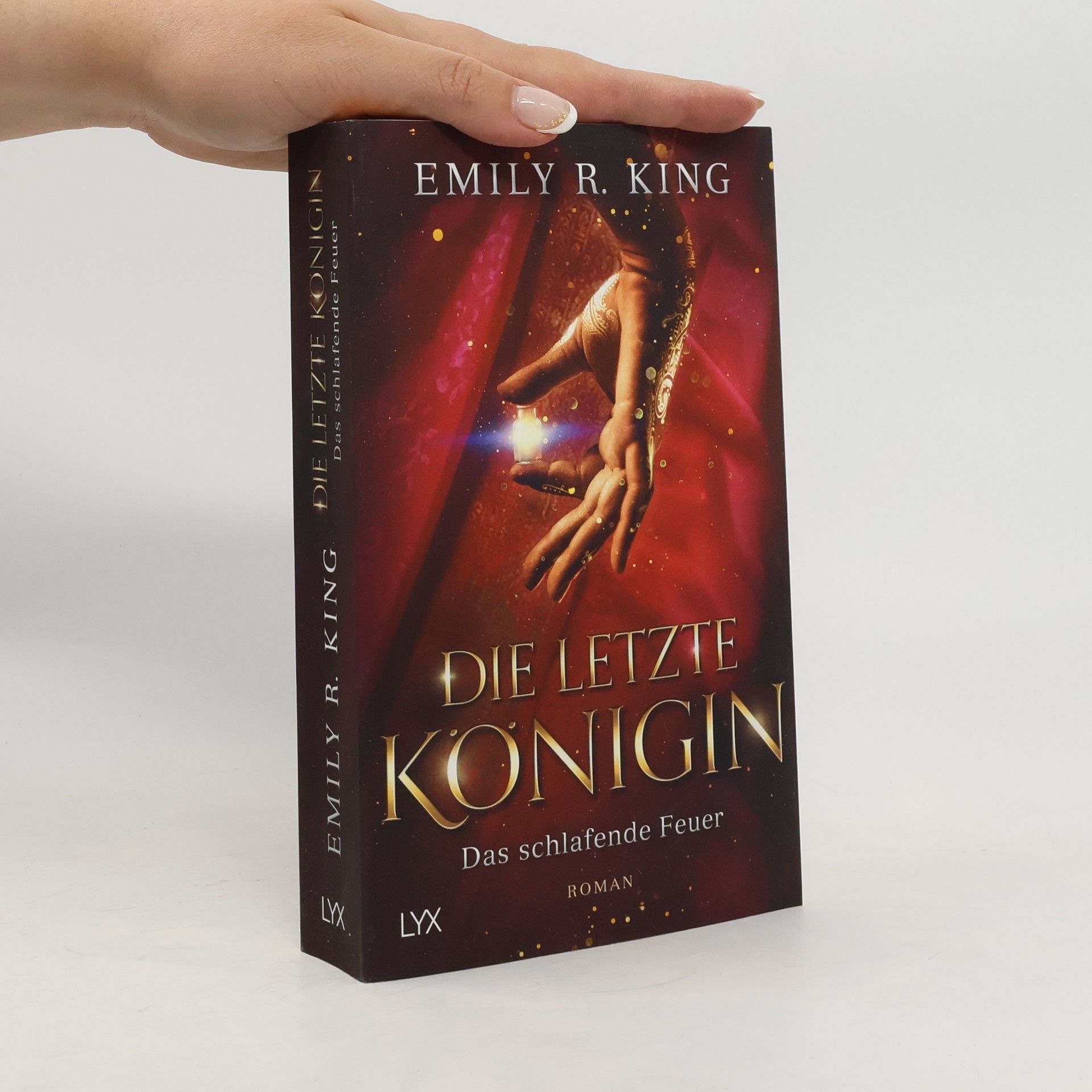 Emily R. King Das schlafende Feuer
