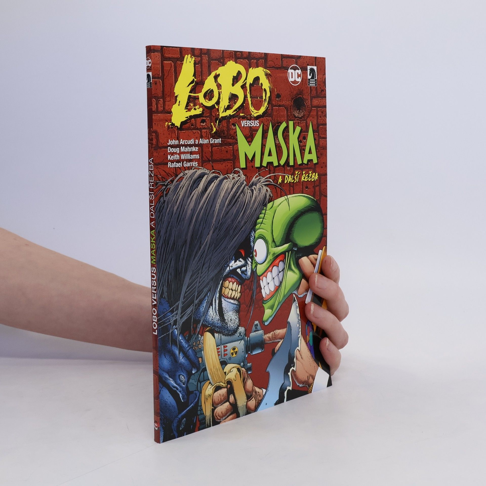 Doug Mahnke Lobo versus Maska a další řežba