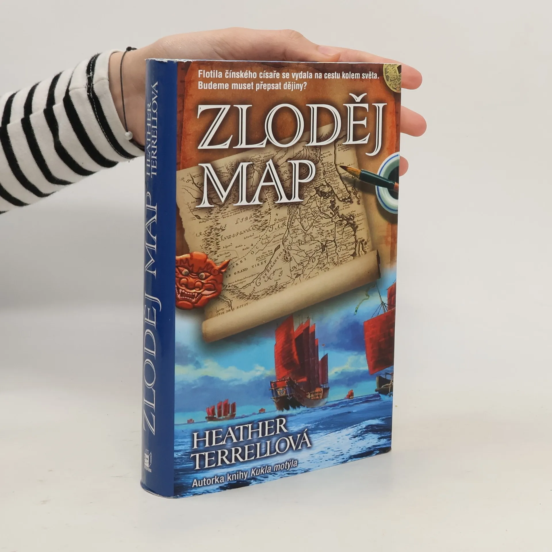 Zloděj map | Book | Heather Terrell | CS