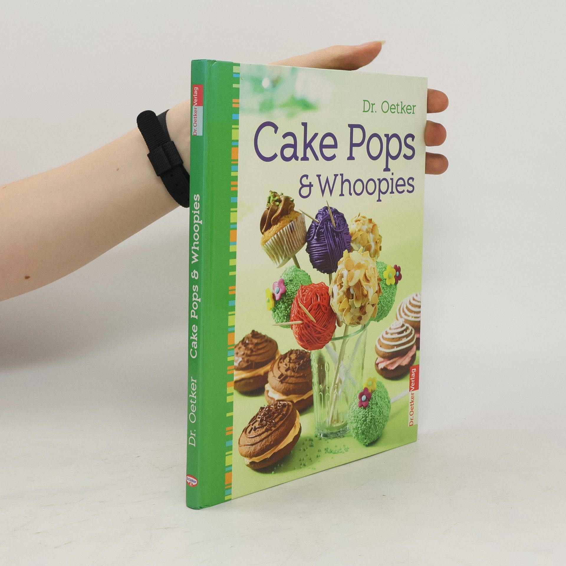 Kolektiv autorů Dr. Oetker - Cake Pops & Whoopies