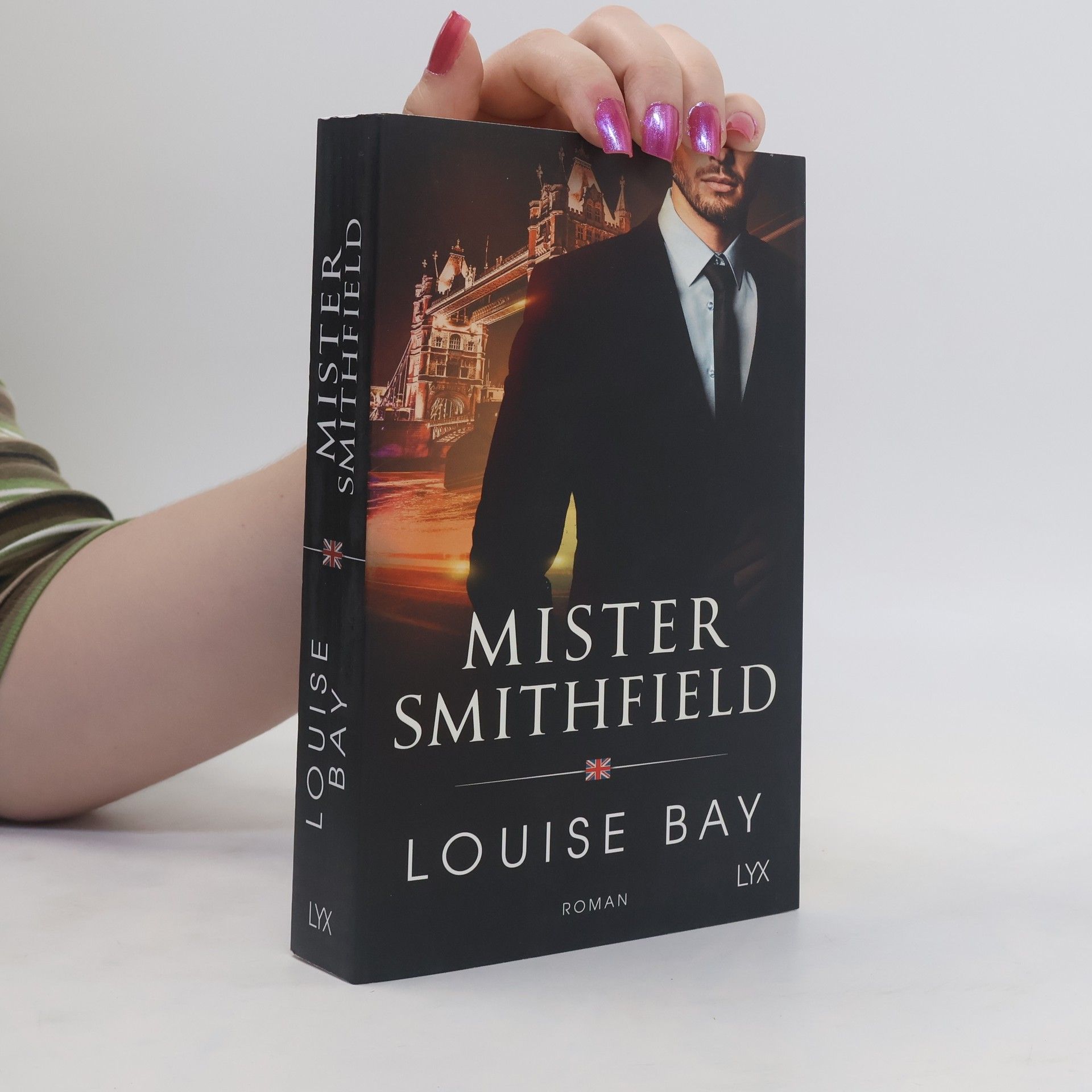 Louise Bay Mister Smithfield