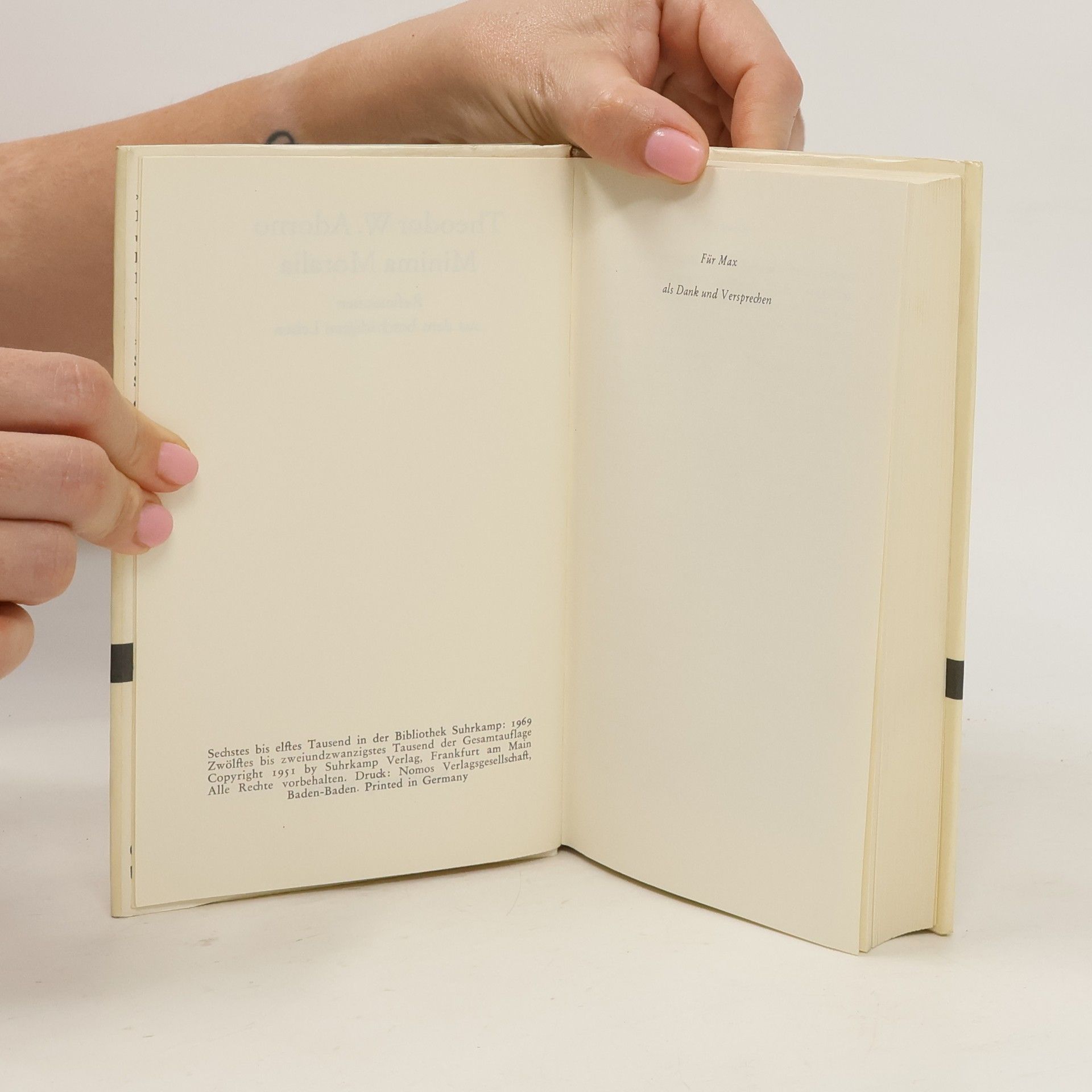 Theodor W. Adorno Minima Moralia