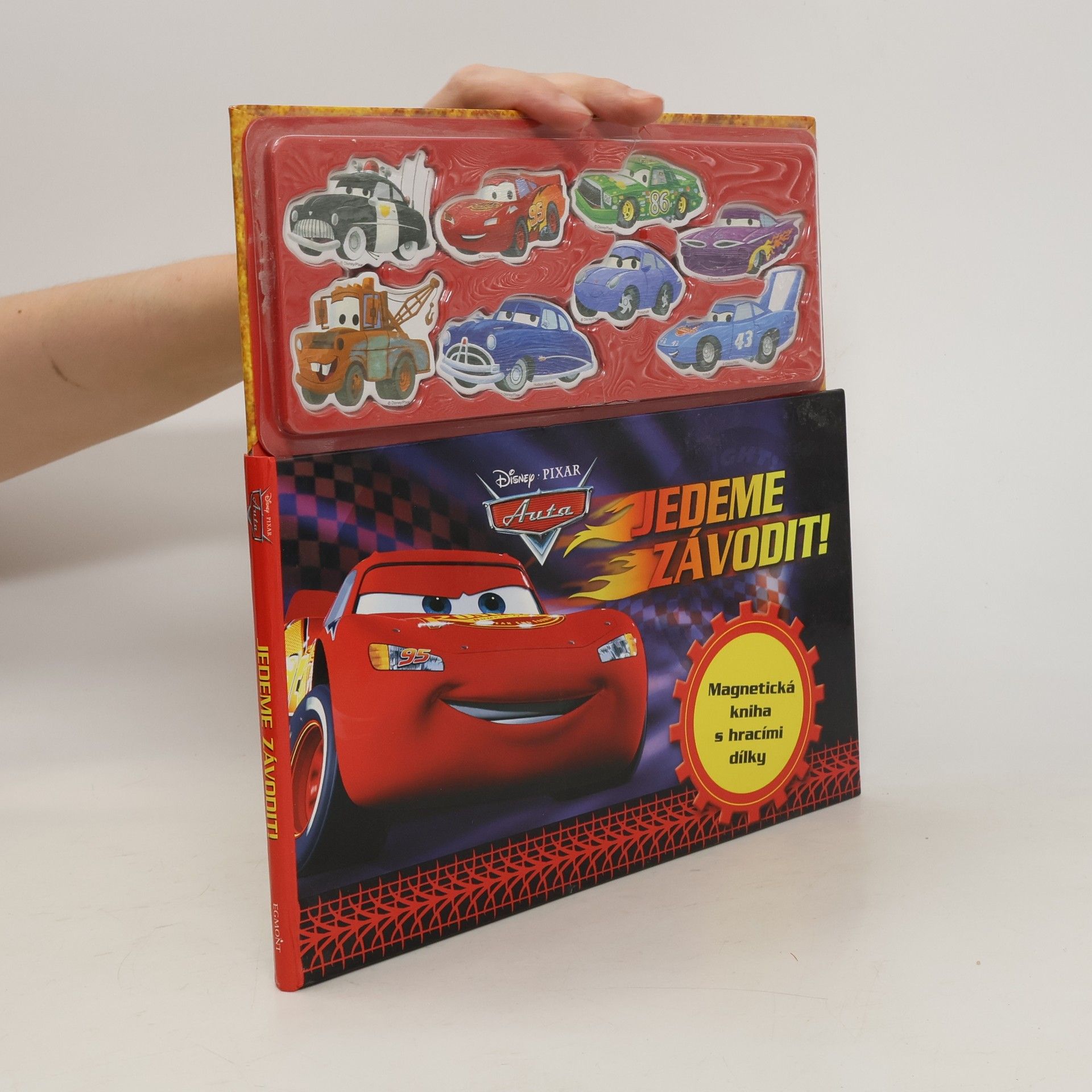 Walt Disney Auta - Jedeme závodit!