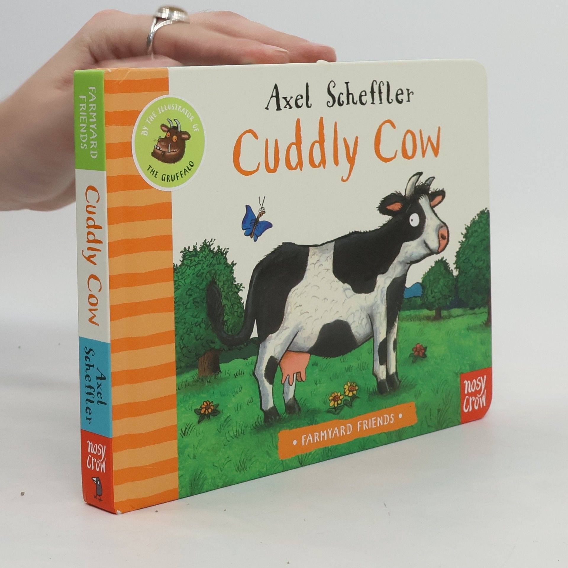 Axel Scheffler Farmyard Friends. Cuddly Cow