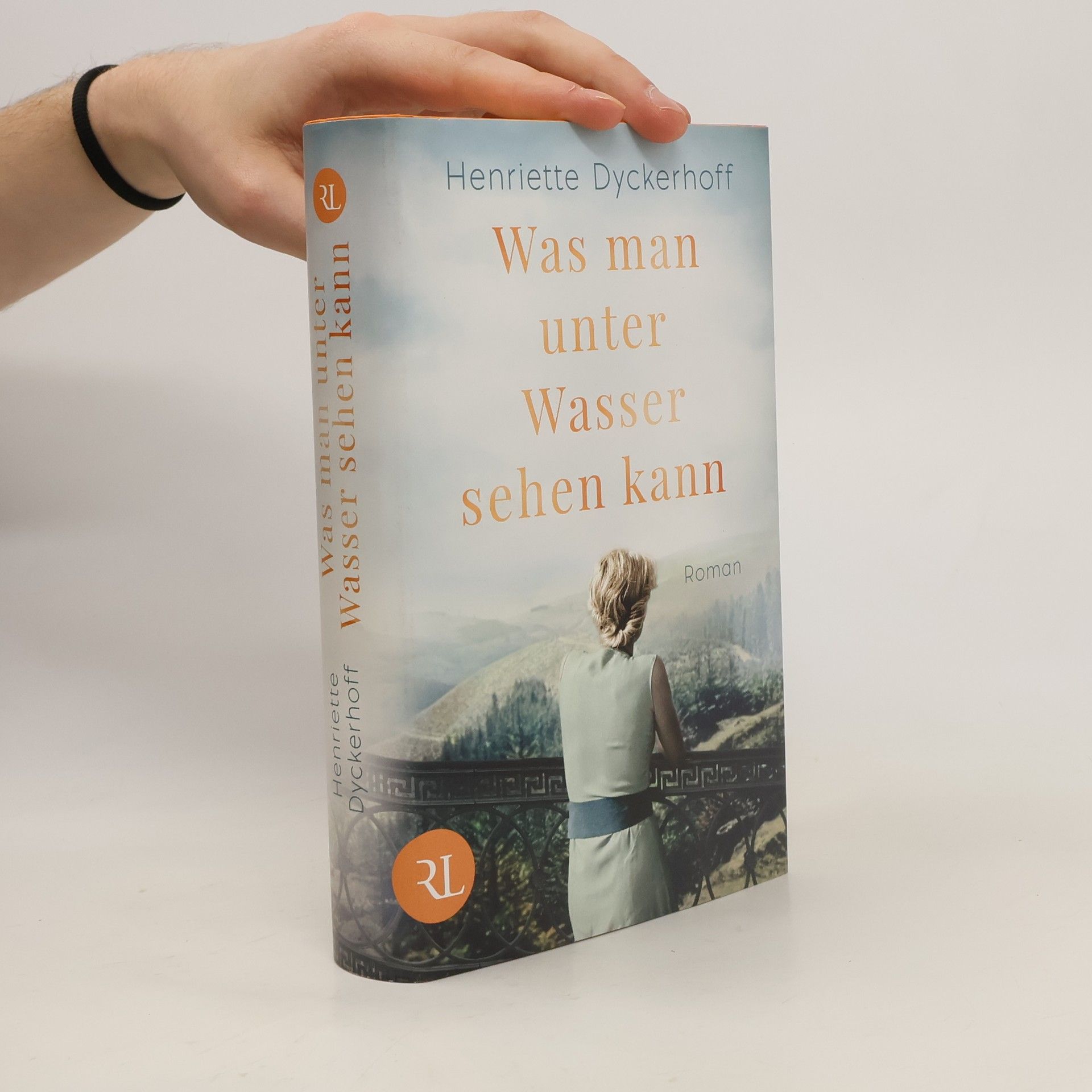 Henriette Dyckerhoff Was man unter Wasser sehen kann