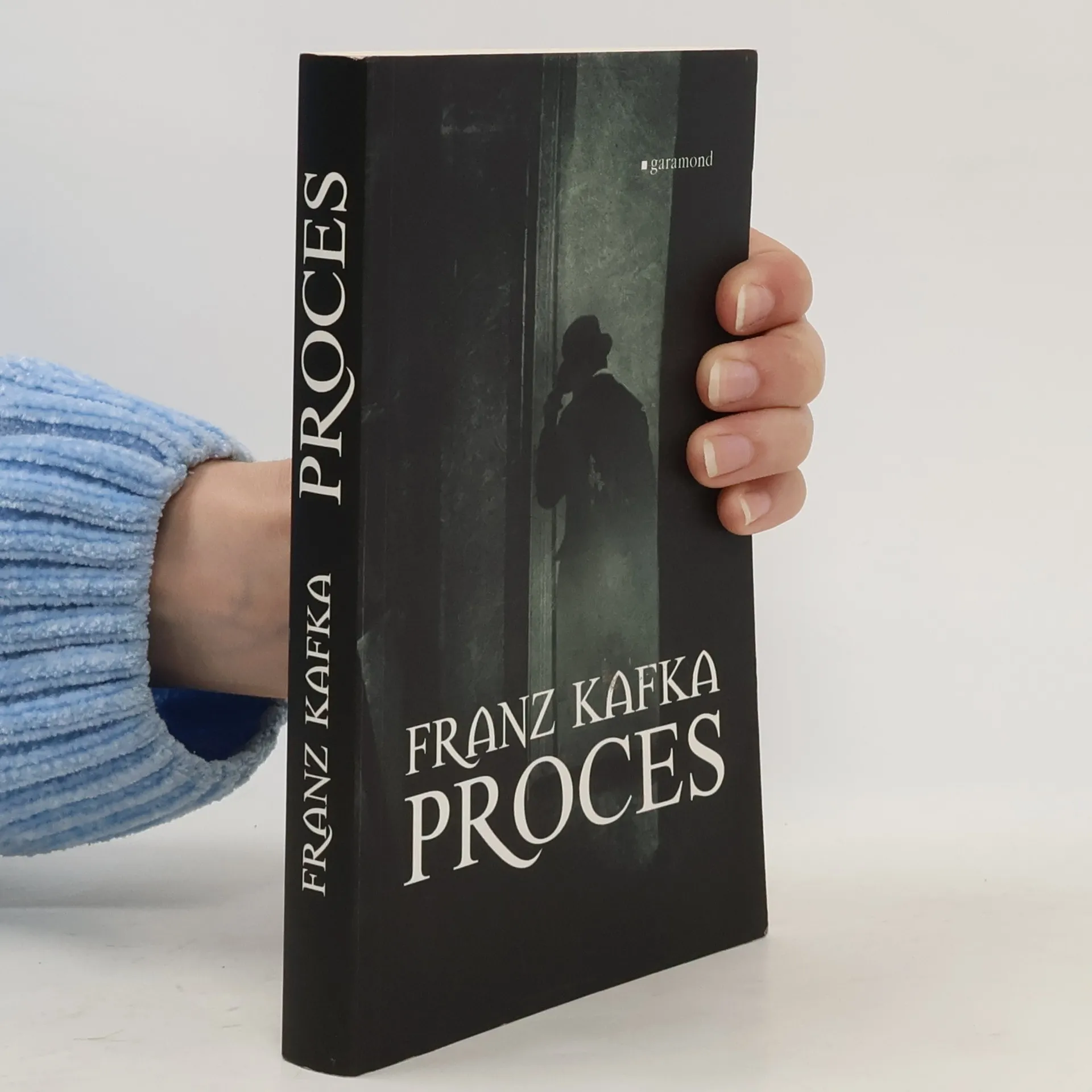 Proces | Kniha | mäkká | Franz Kafka | CS