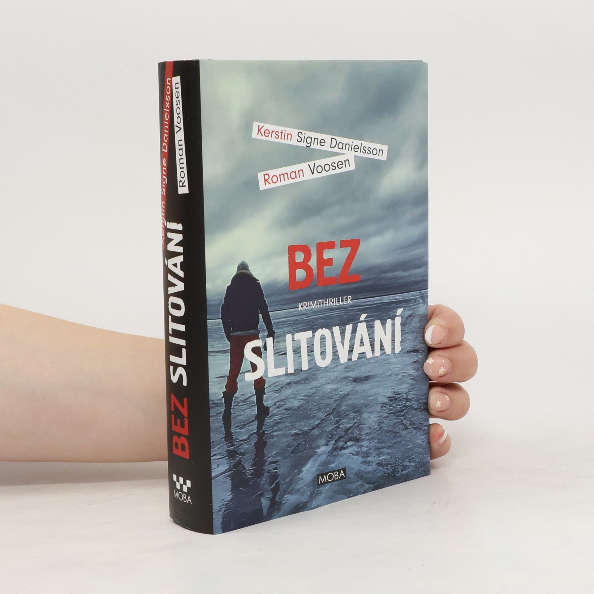 Roman Voosen Bez slitování