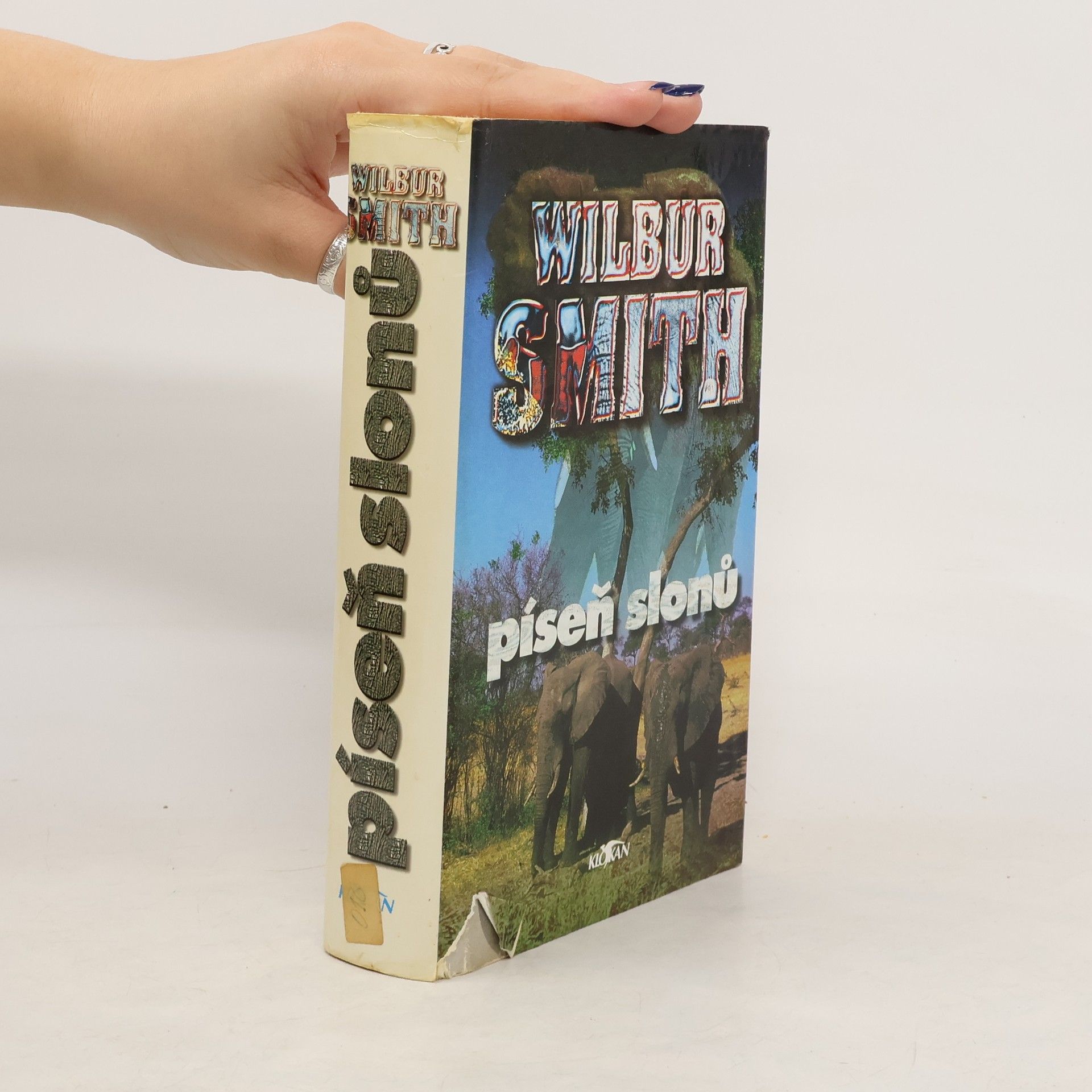 Wilbur A. Smith Píseň slonů