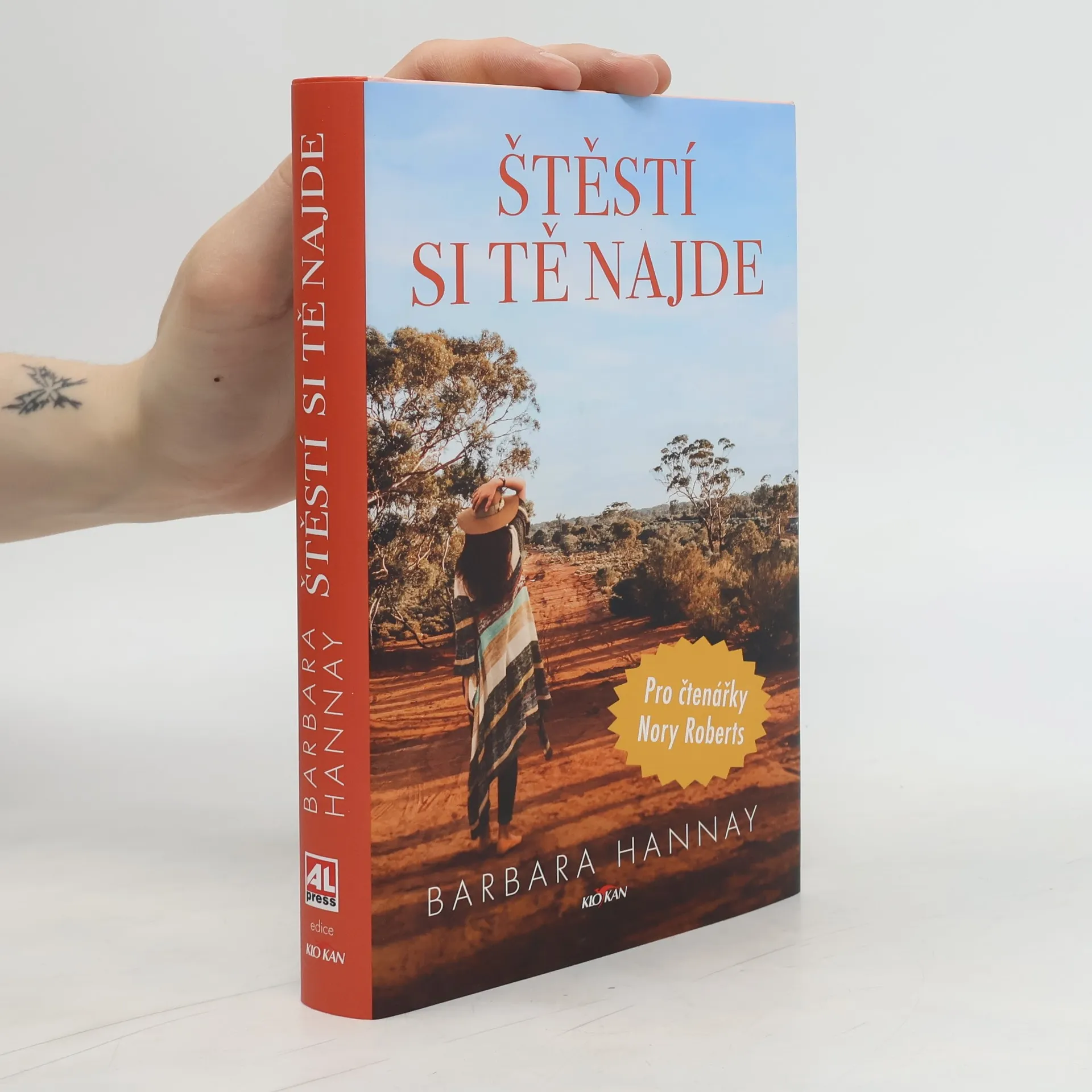 Štěstí si tě najde | Book | Hardcover | Barbara Hannay | CS
