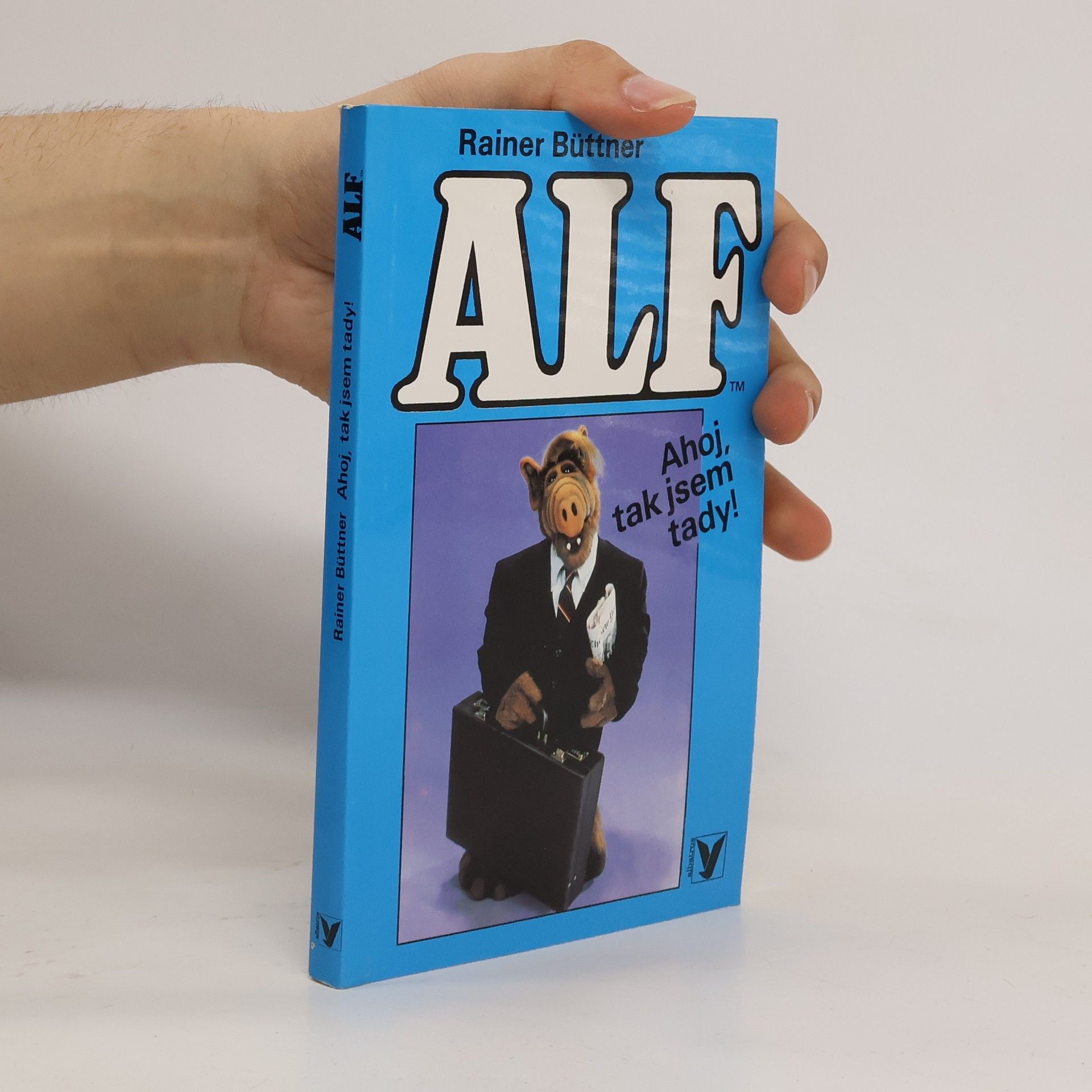 Rainer Büttner Alf. Ahoj, tak jsem tady!