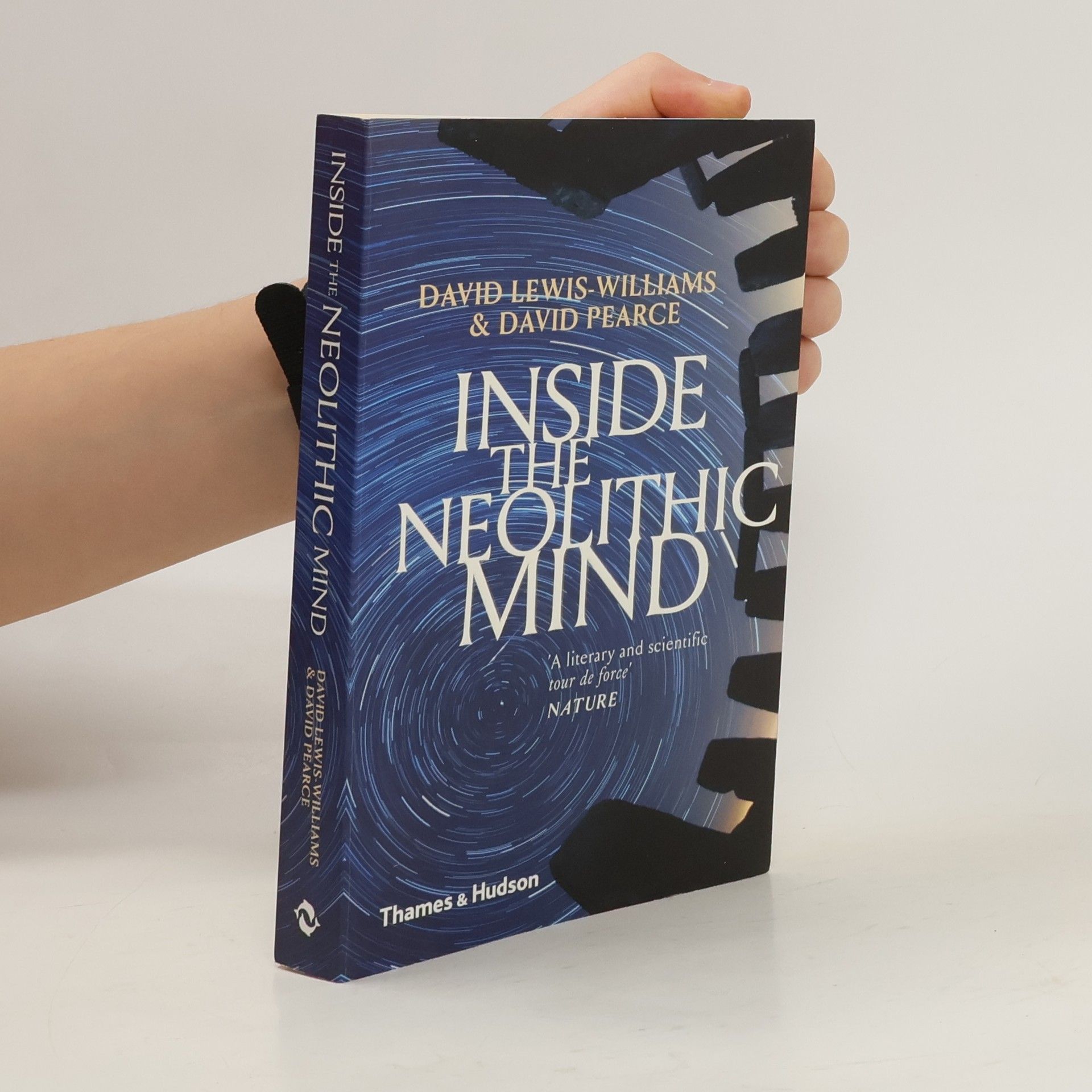J. David Lewis-Williams Inside the Neolithic Mind