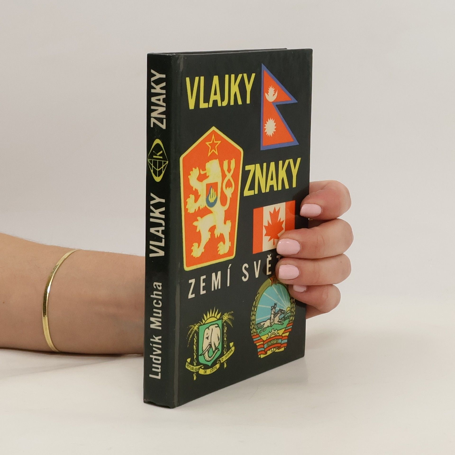 Ludvík Mucha Vlajky a znaky zemí světa