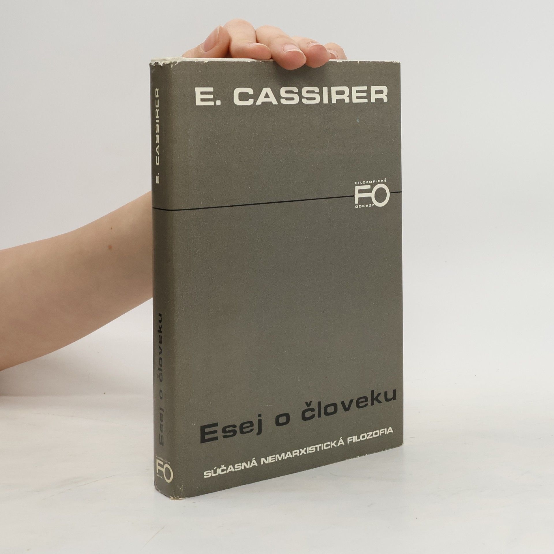 Ernst Cassirer Esej o človeku
