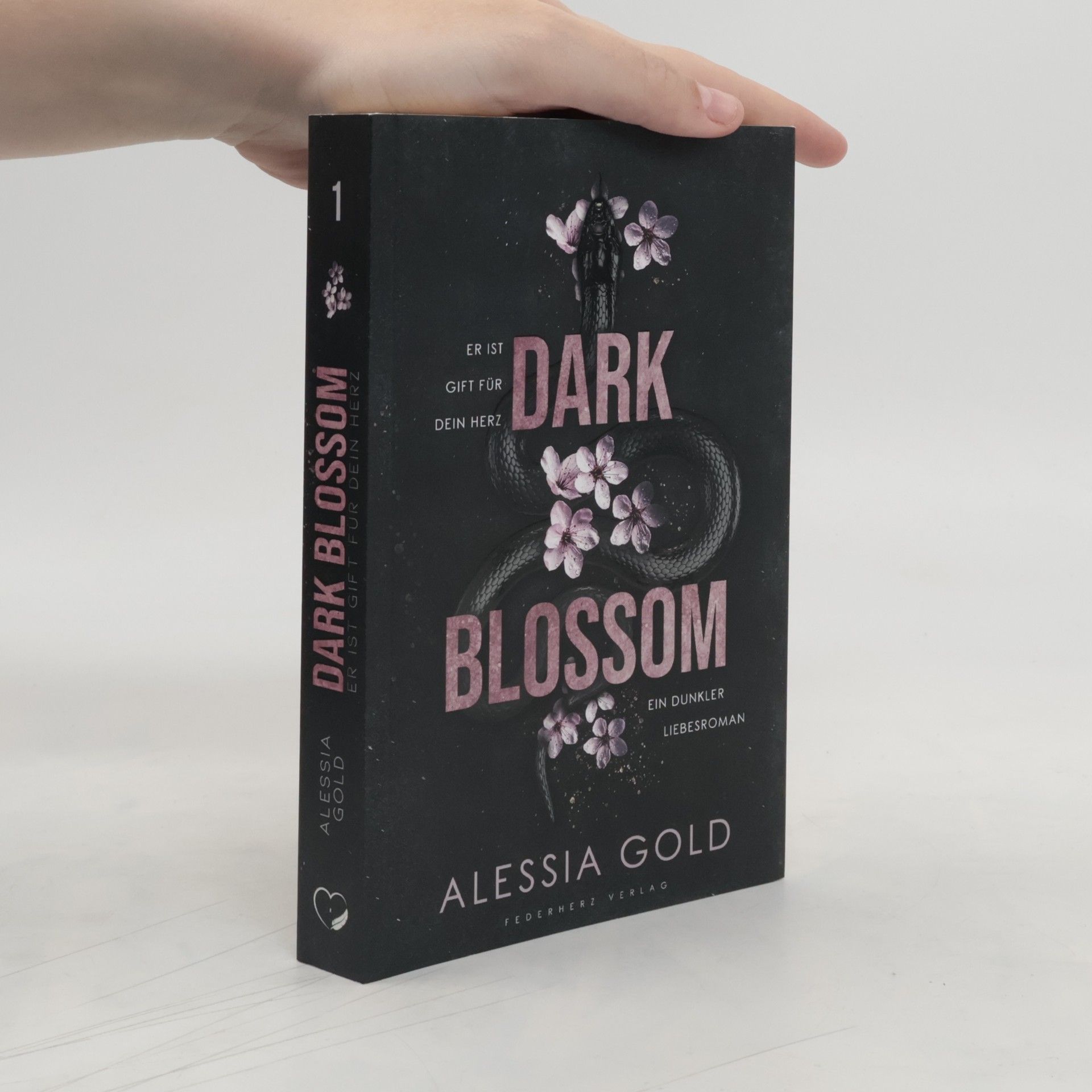 Alessia Gold Dark Blossom