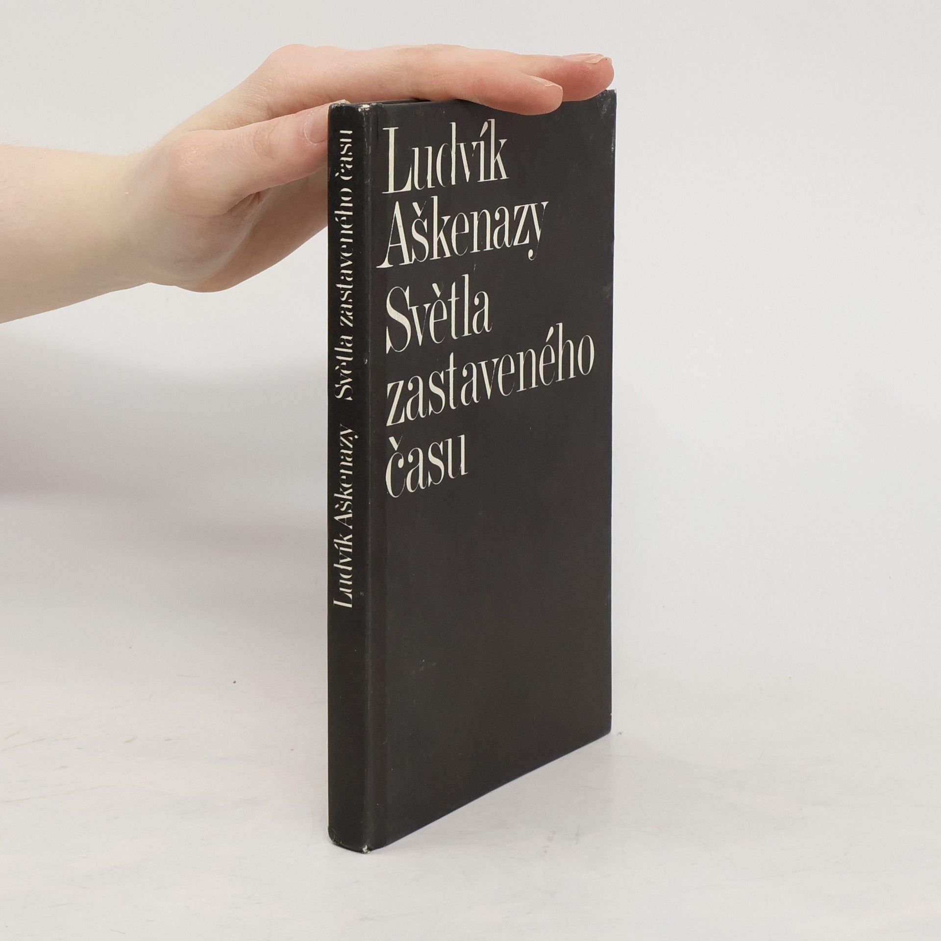 Ludvík Aškenazy Světla zastaveného času