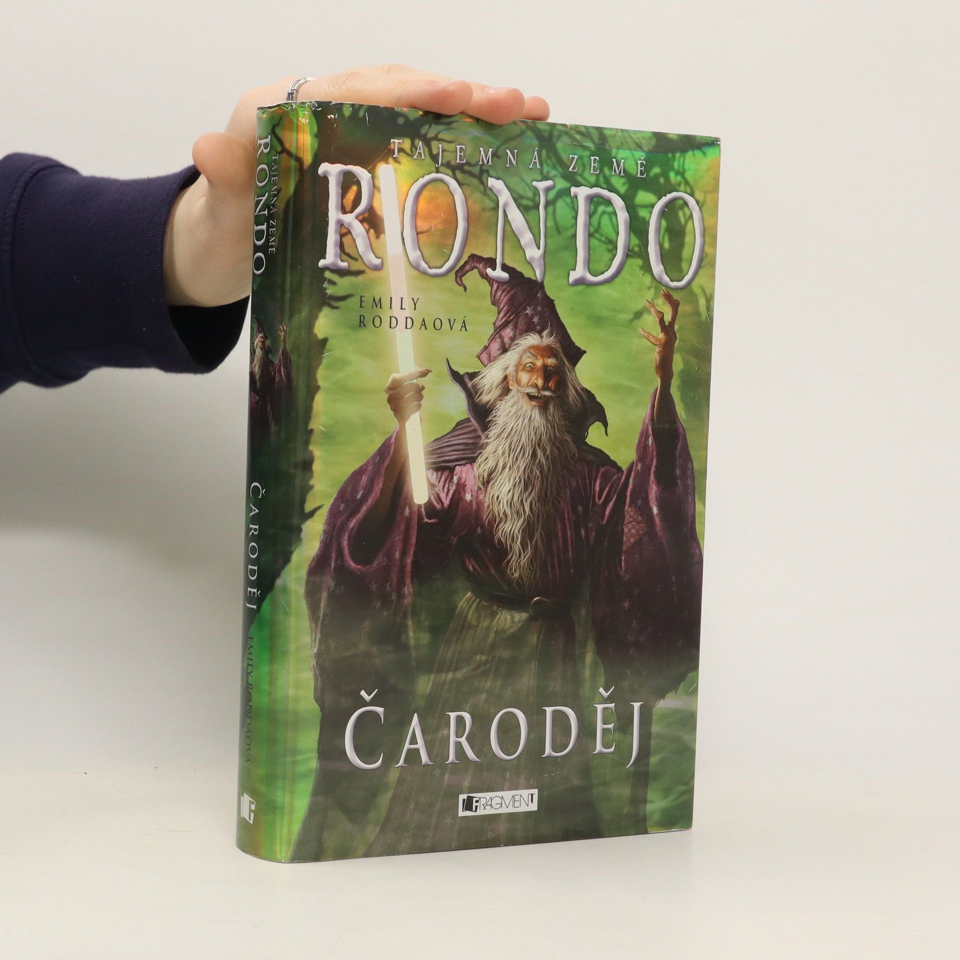 Emily Rodda Tajemná země Rondo. Čaroděj