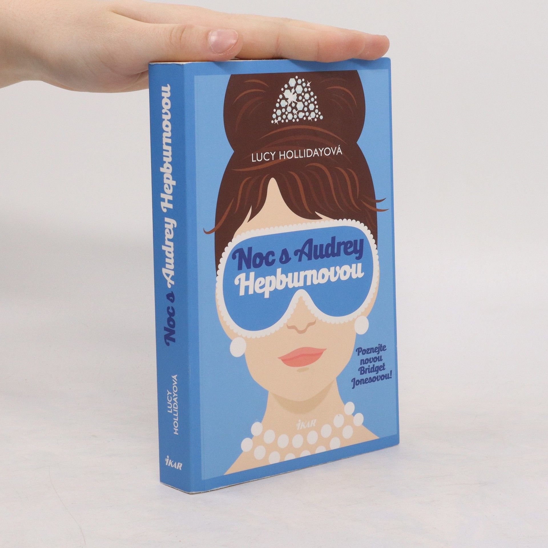 Lucy Holliday Noc s Audrey Hepburnovou: Poznejte novou Bridget Jonesovou!