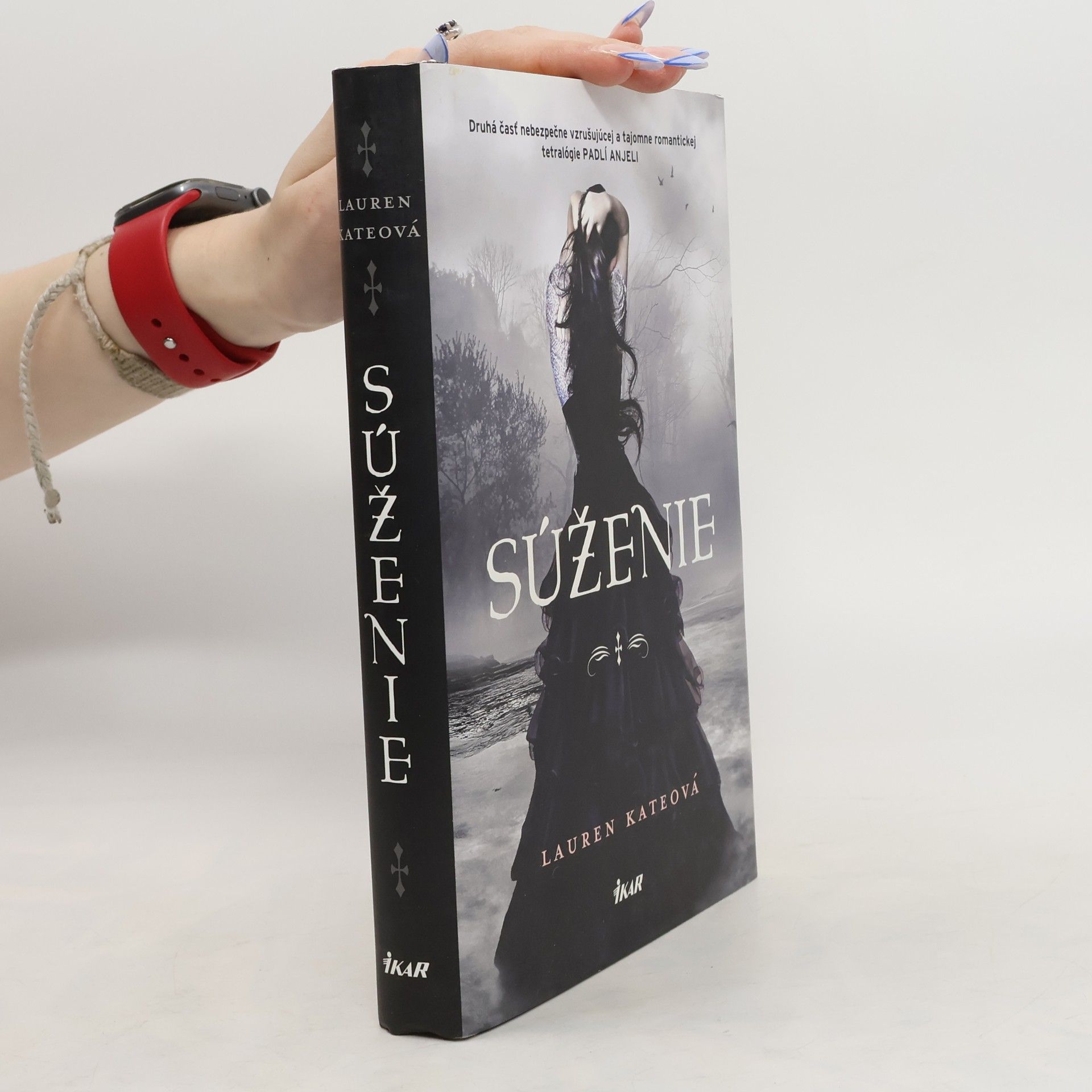 Lauren Kate Súženie