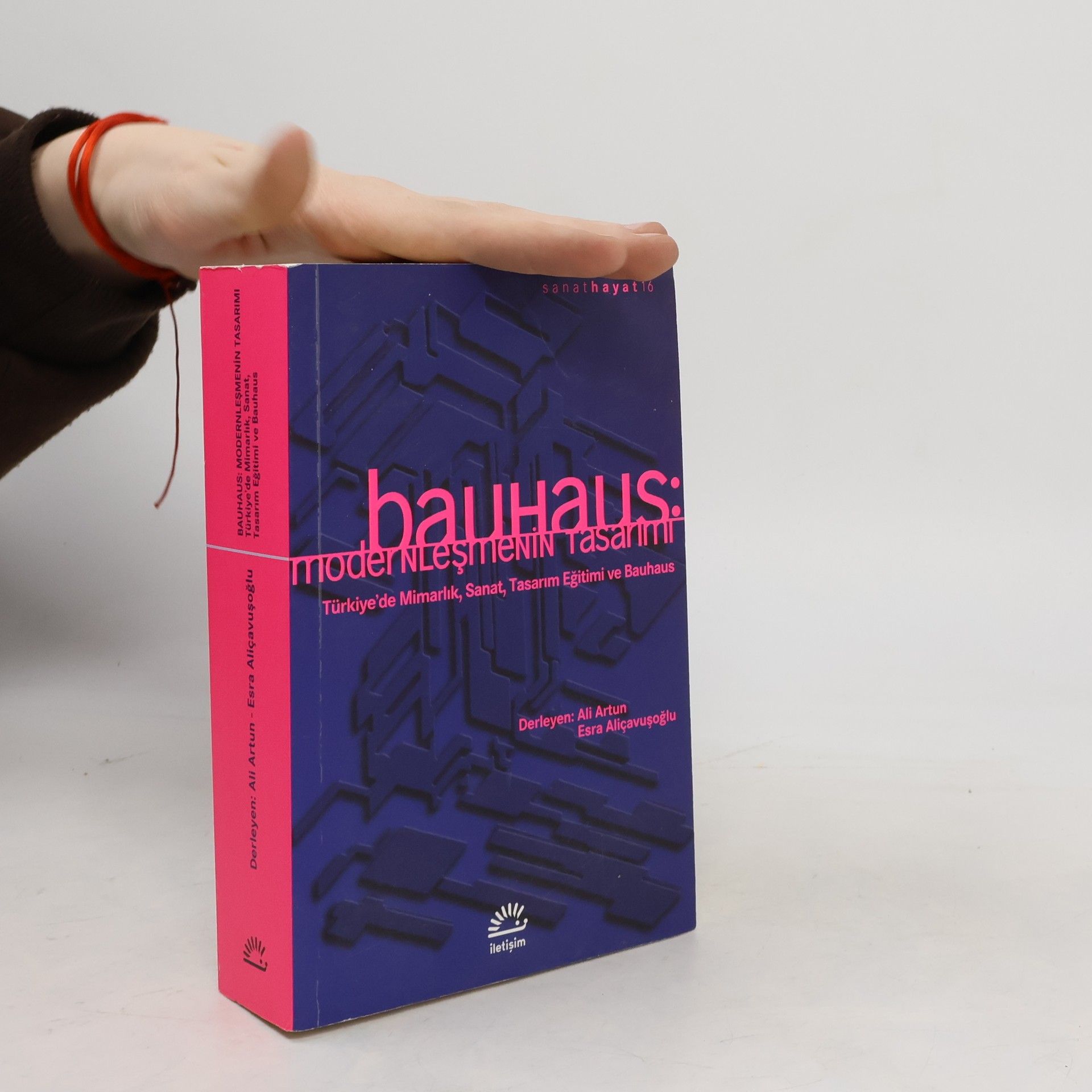 Ali Artun Bauhaus