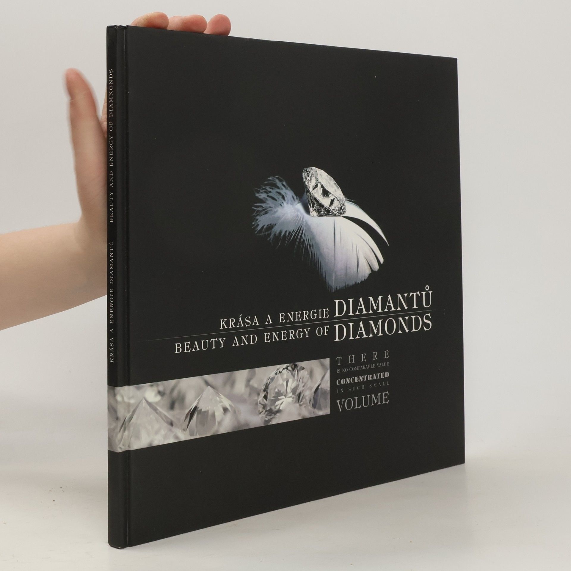Přemysl Synek Krása a energie diamantů. Beauty and Energy of Diamonds