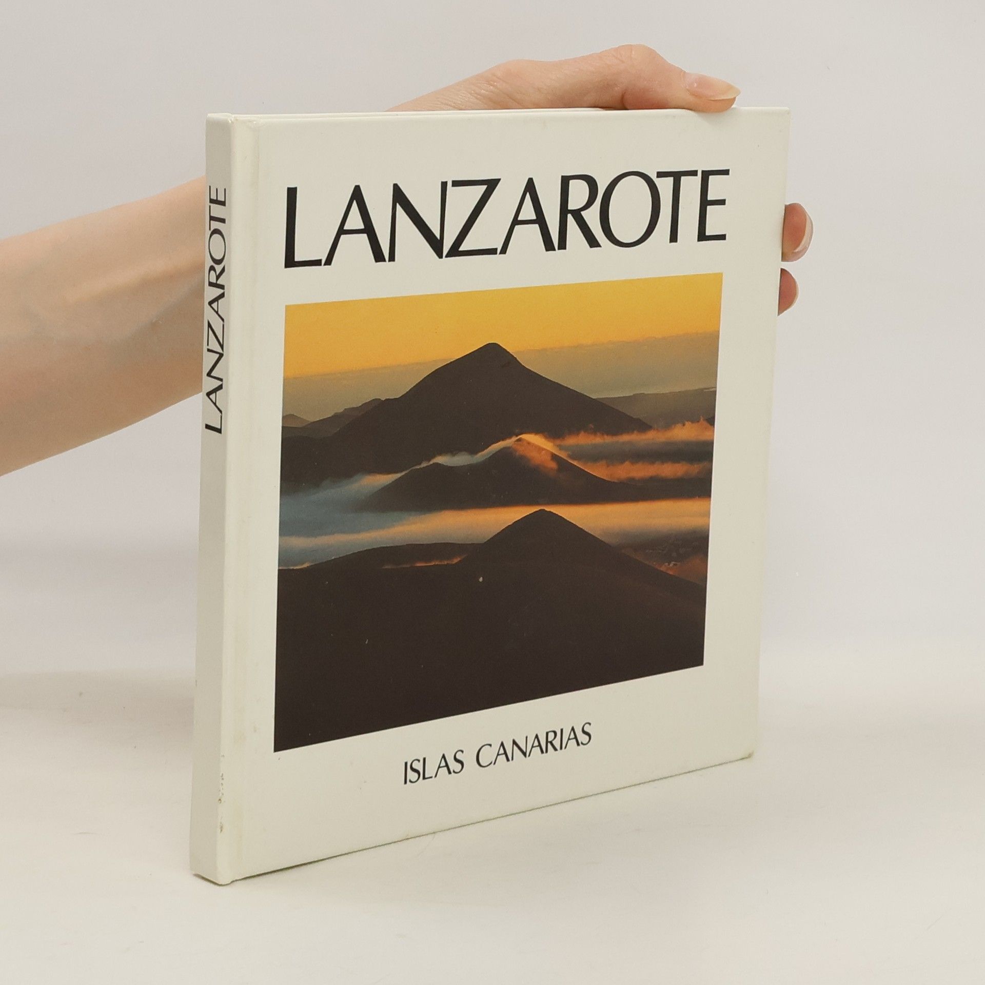 AA.VV. Lanzarote. Islas Canarias