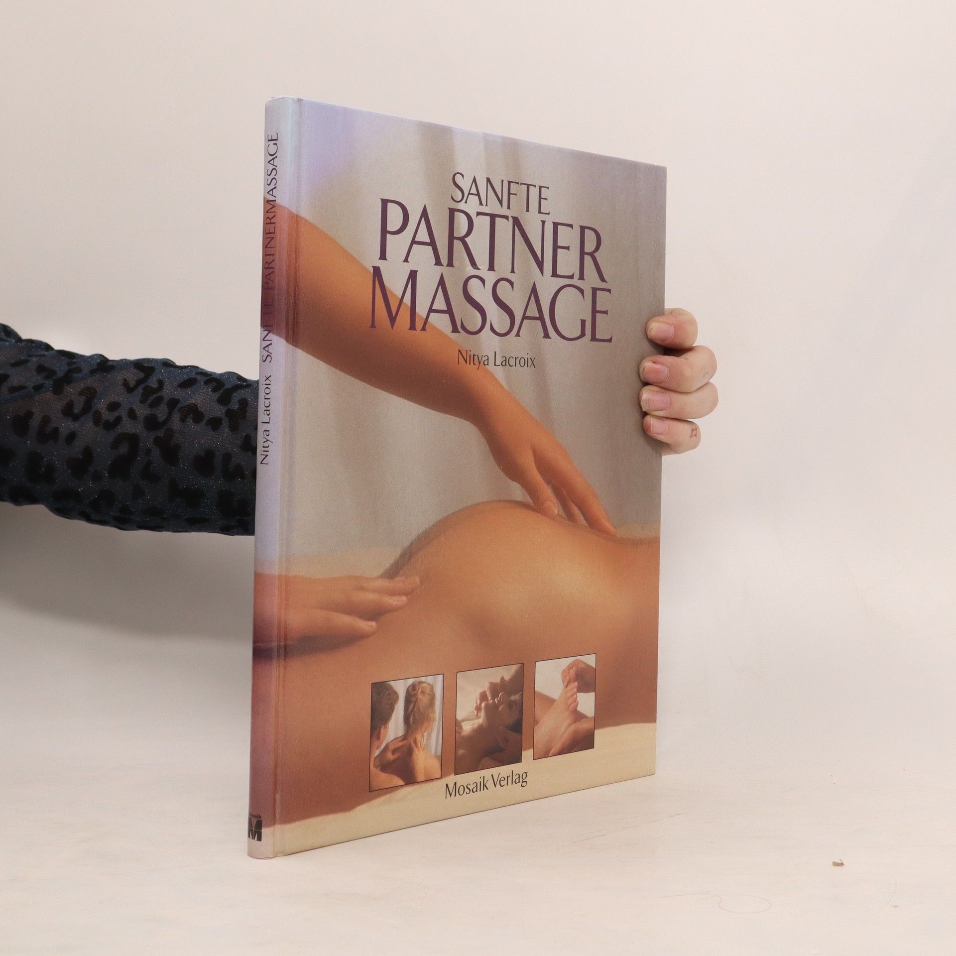 Nitya Lacroix Sanfte Partnermassage
