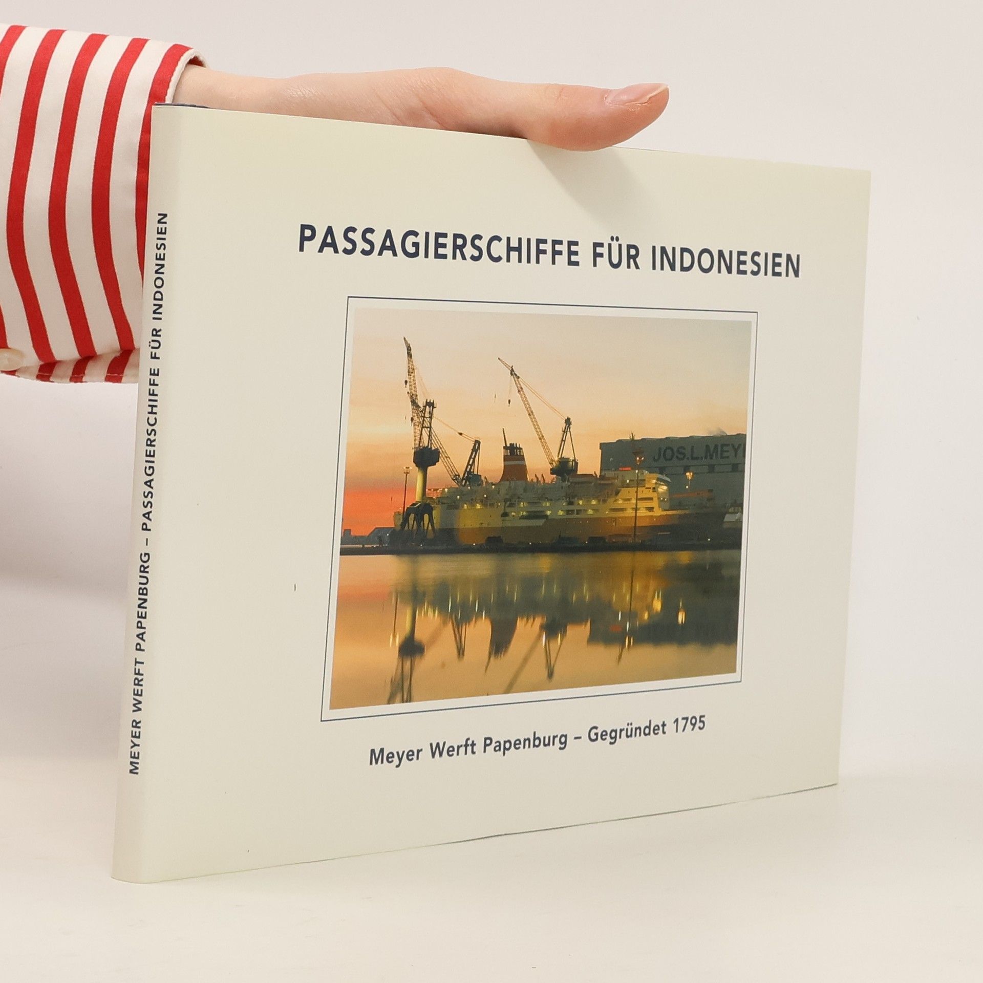 Collectif d'auteurs Passagierschiffe für Indonesien