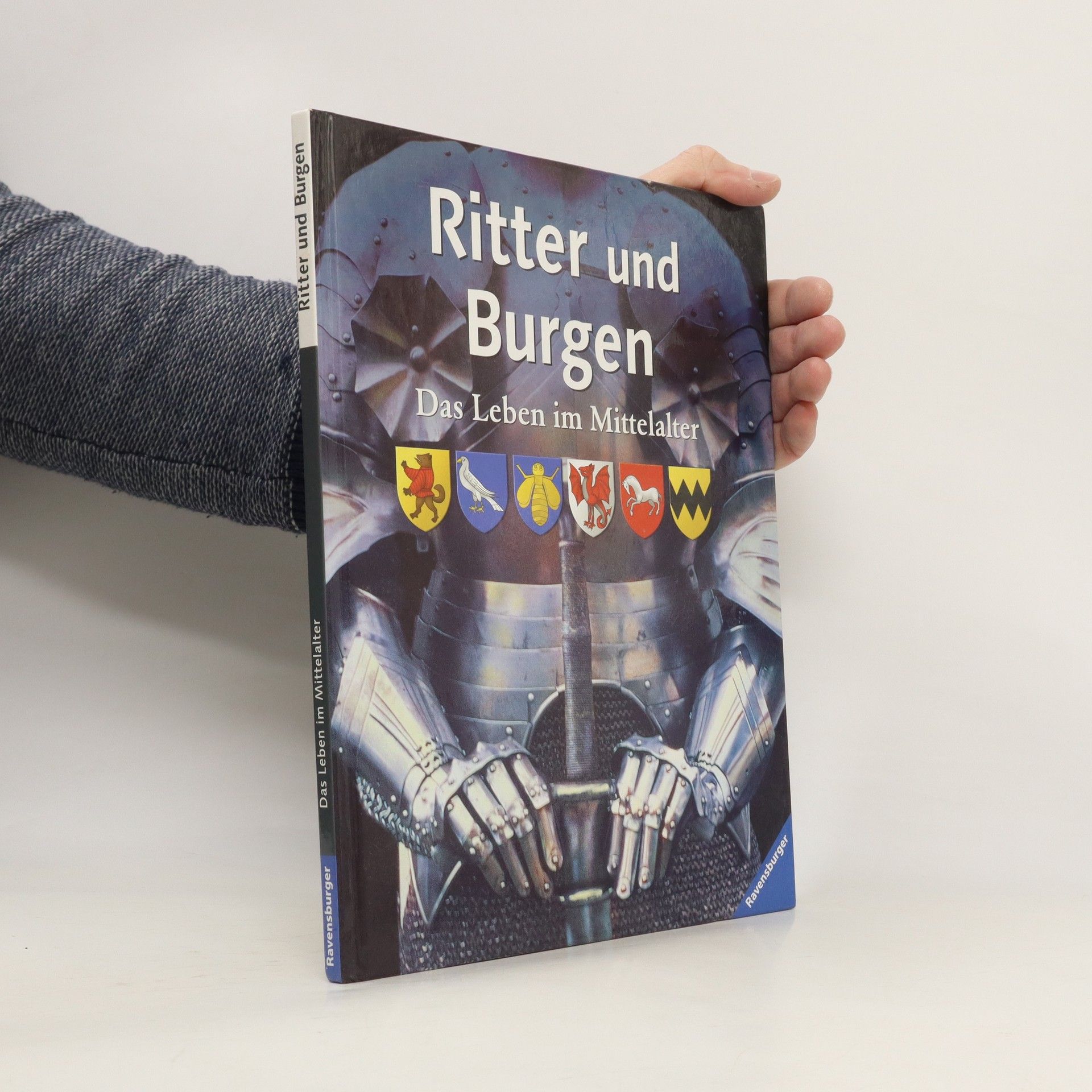 Rachel Firth Ritter und Burgen