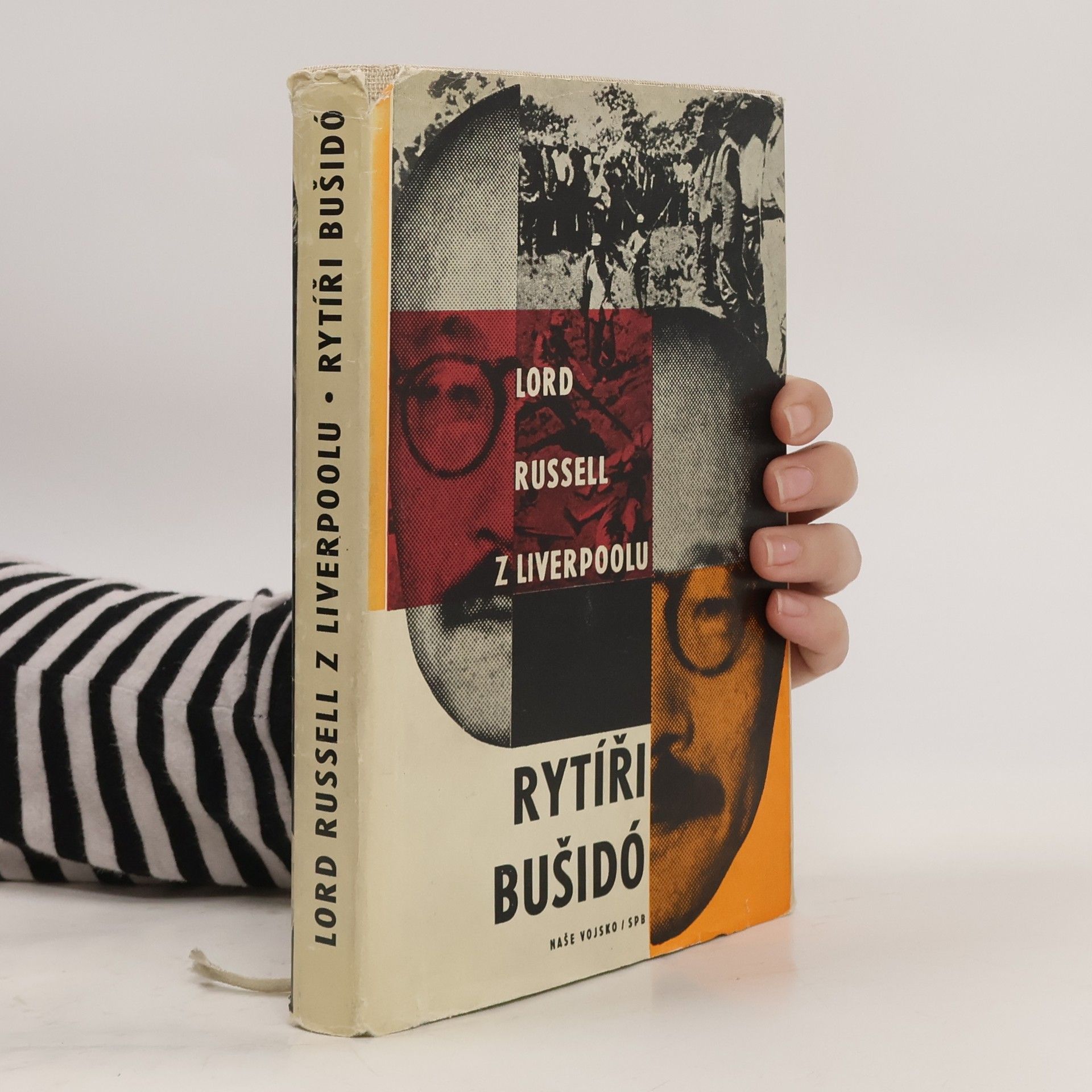 Lord Russell z. Liverpoolu Rytíři bušidó