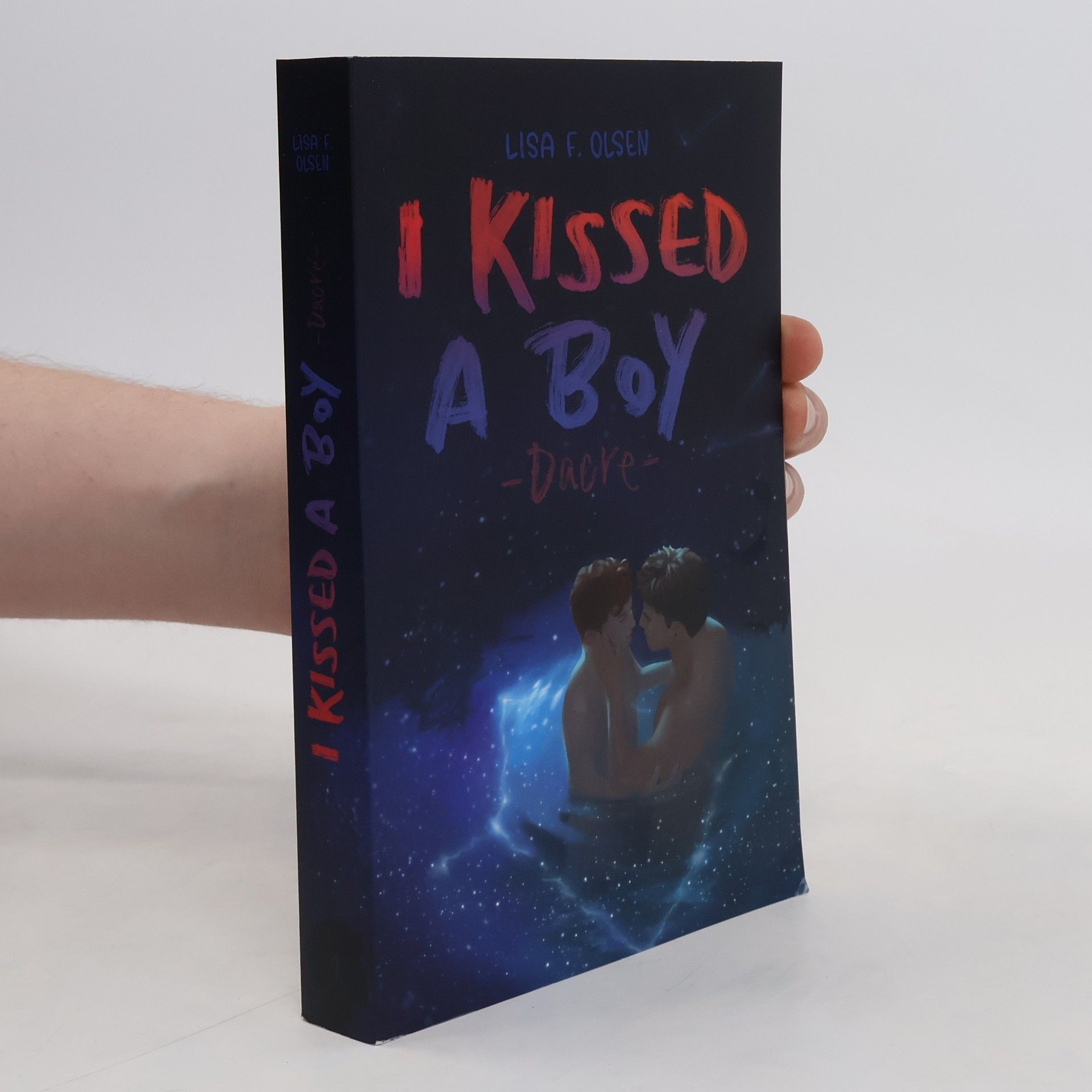 Lisa F. Olsen I kissed a boy - Dacre