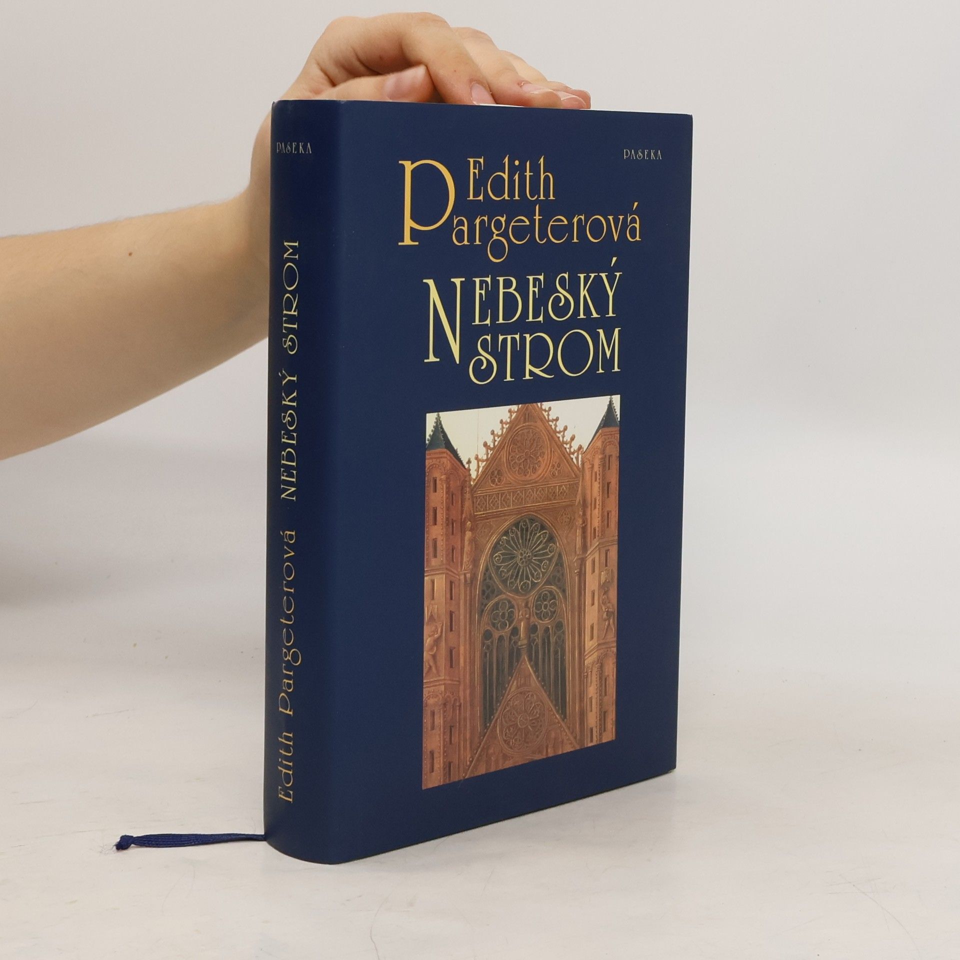 Edith Pargeter Nebeský strom