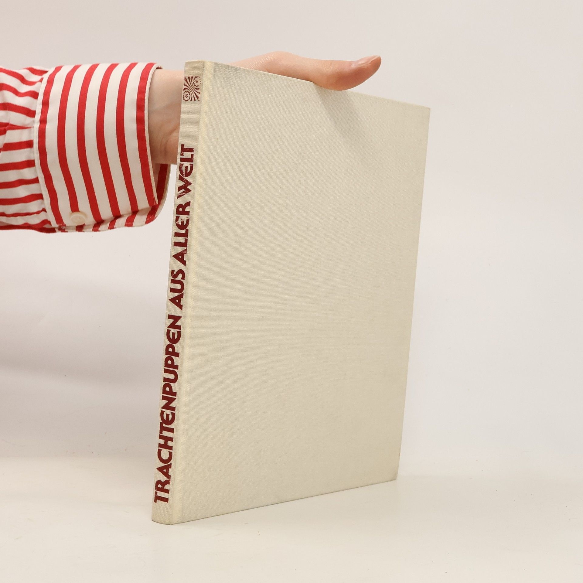 Christine Kerler Trachtenpuppen aus aller Welt