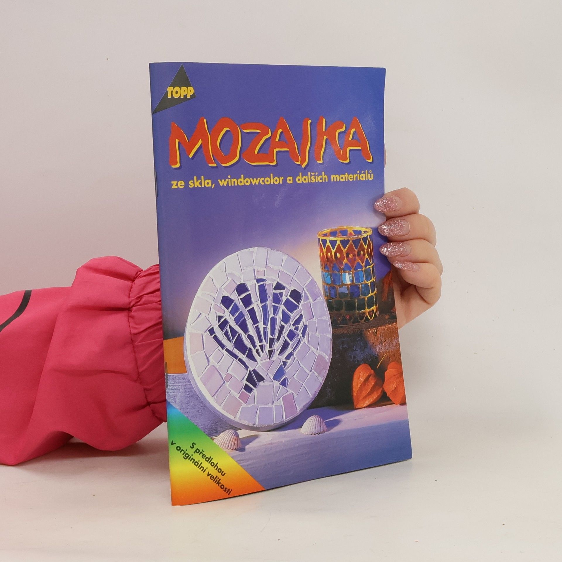 kolektiv Mozaika ze skla, windowcolor a dalších materiálů