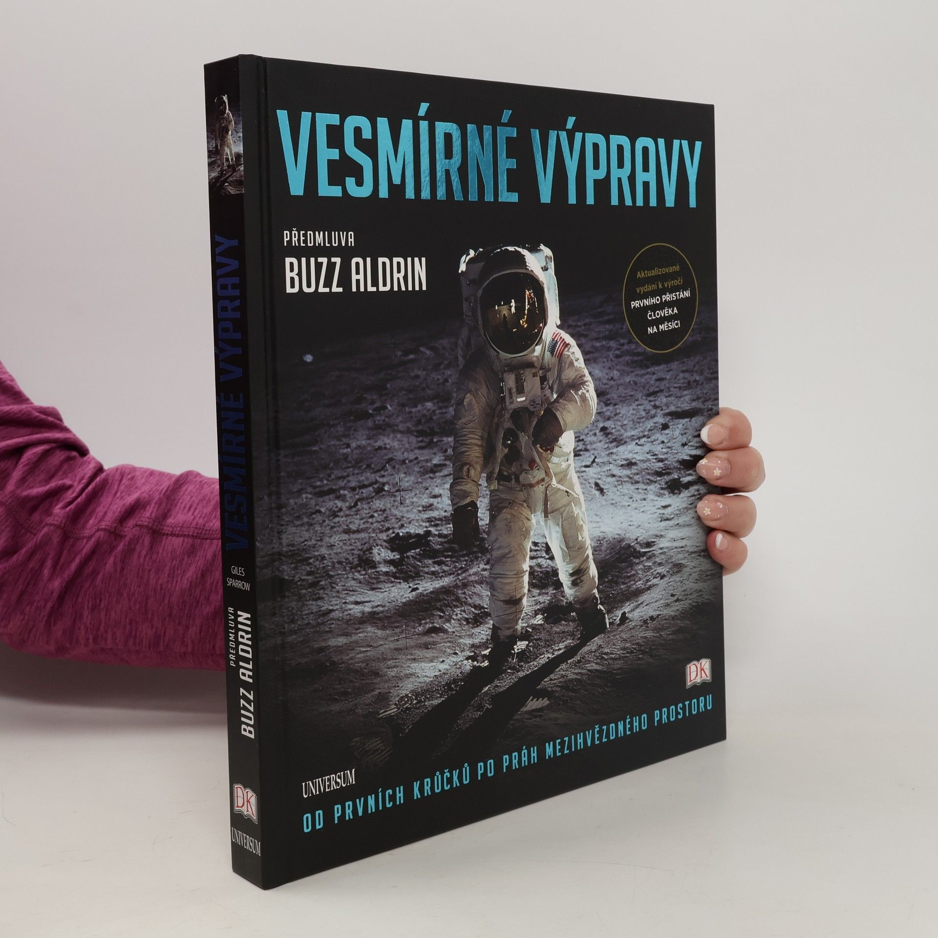 Giles Sparrow Vesmírné výpravy: od prvních krůčků po práh mezihvězdného prostoru