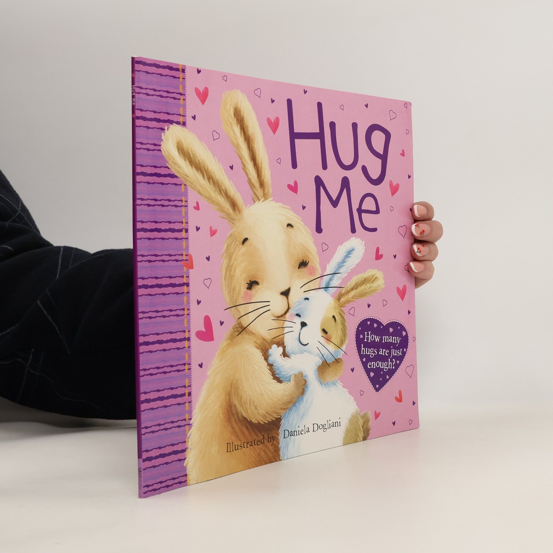 Daniela Dogliani Hug me
