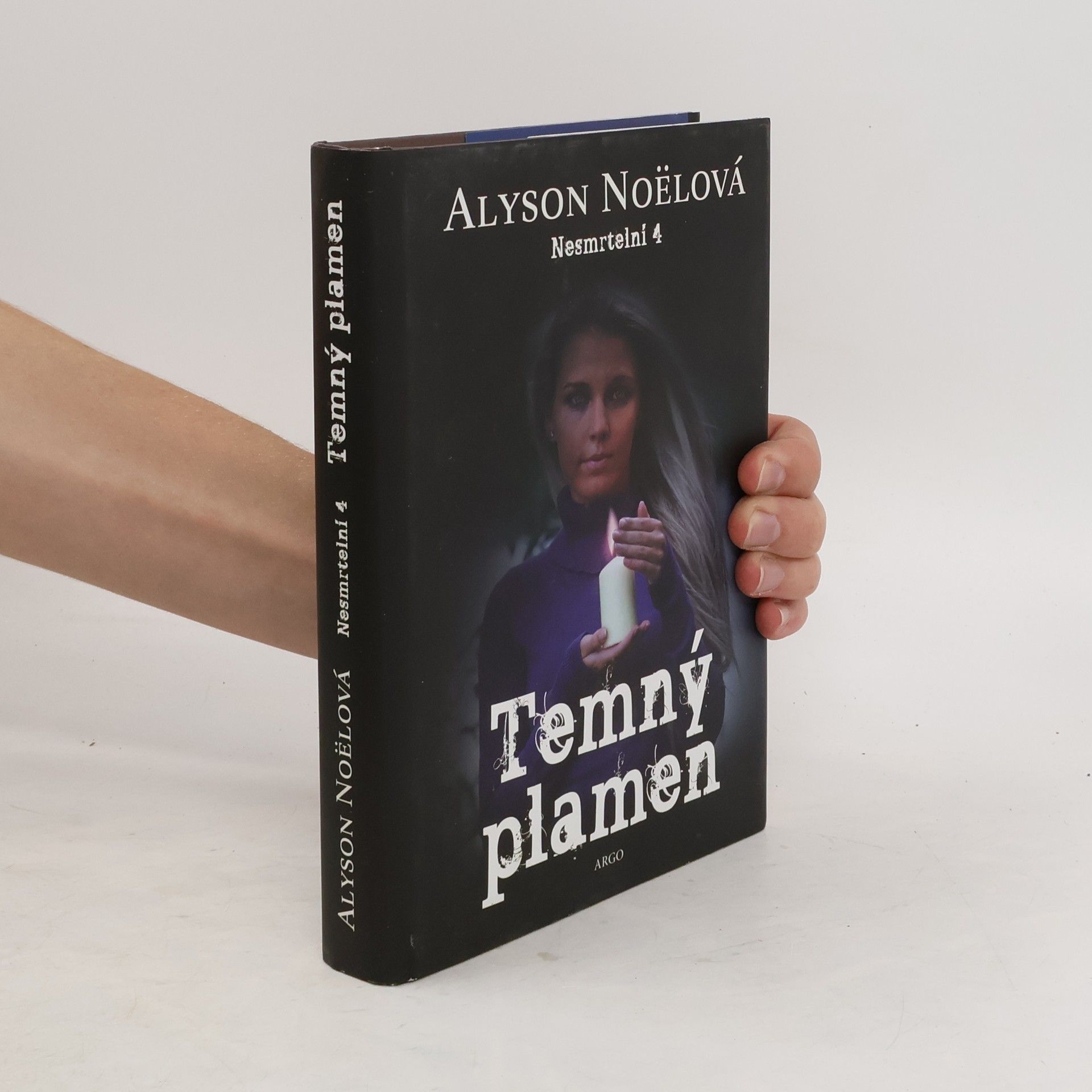 Alyson Noël Nesmrtelní. 4, Temný plamen