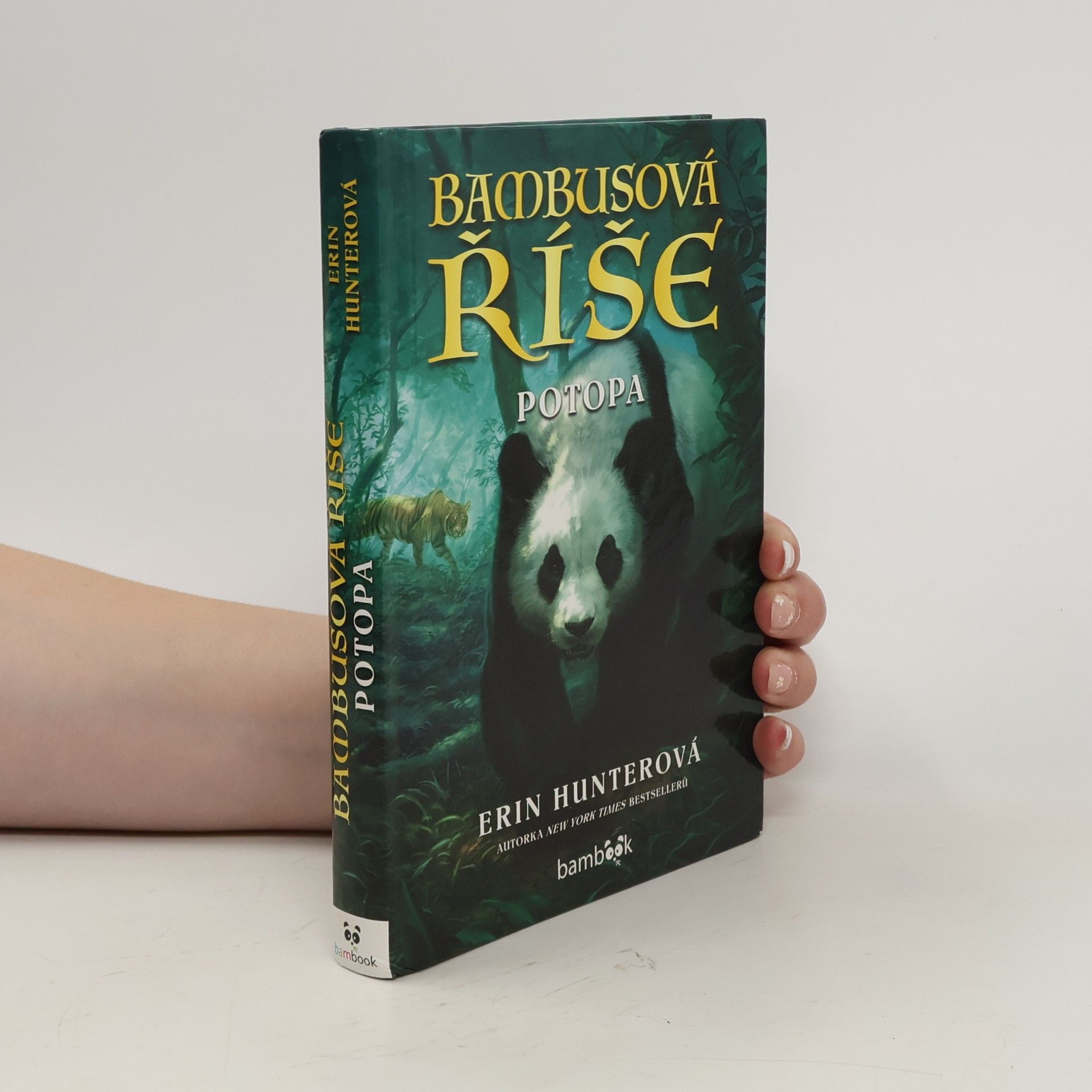 Erin Hunter Bambusová říše. Potopa