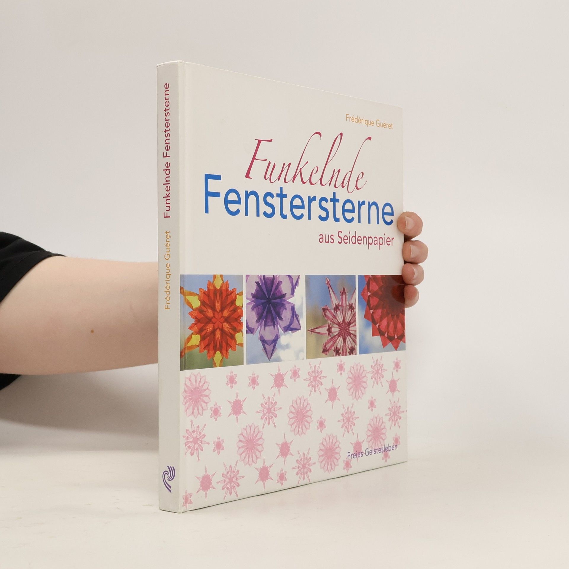 Frédérique Guéret Funkelnde Fenstersterne aus Seidenpapier