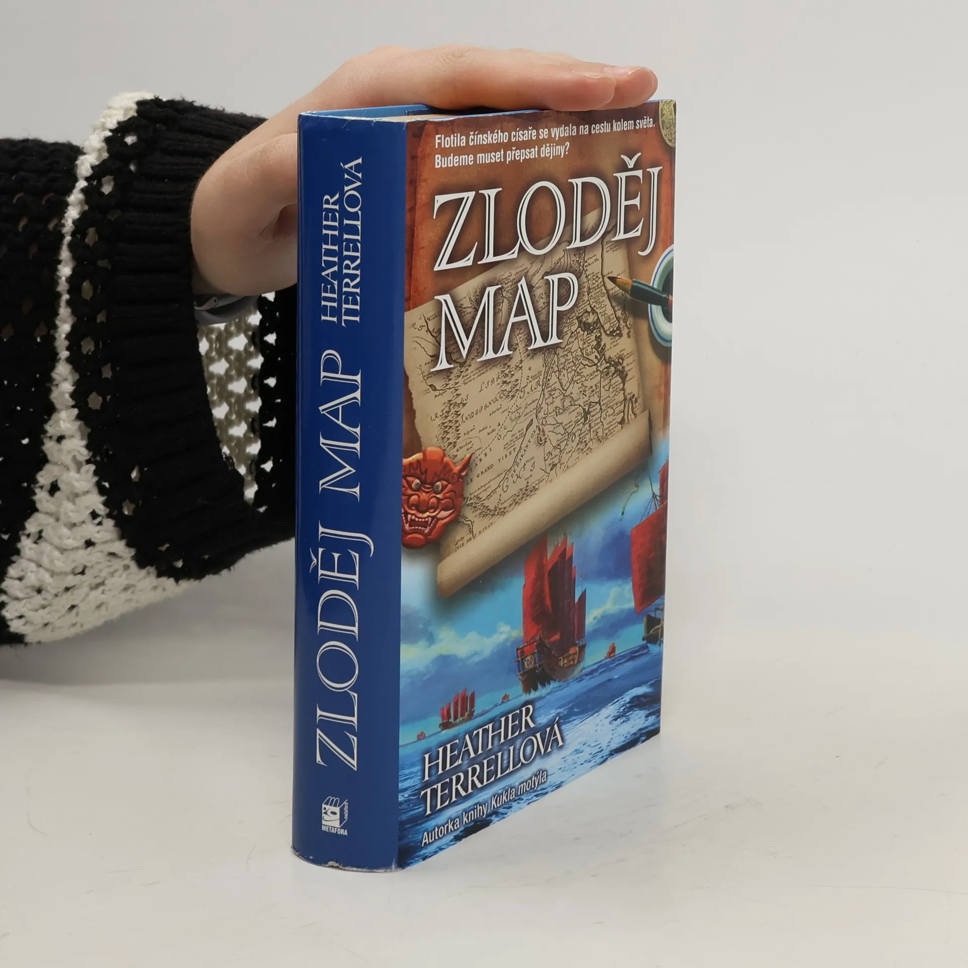 Zloděj map | Book | Heather Terrell | CS