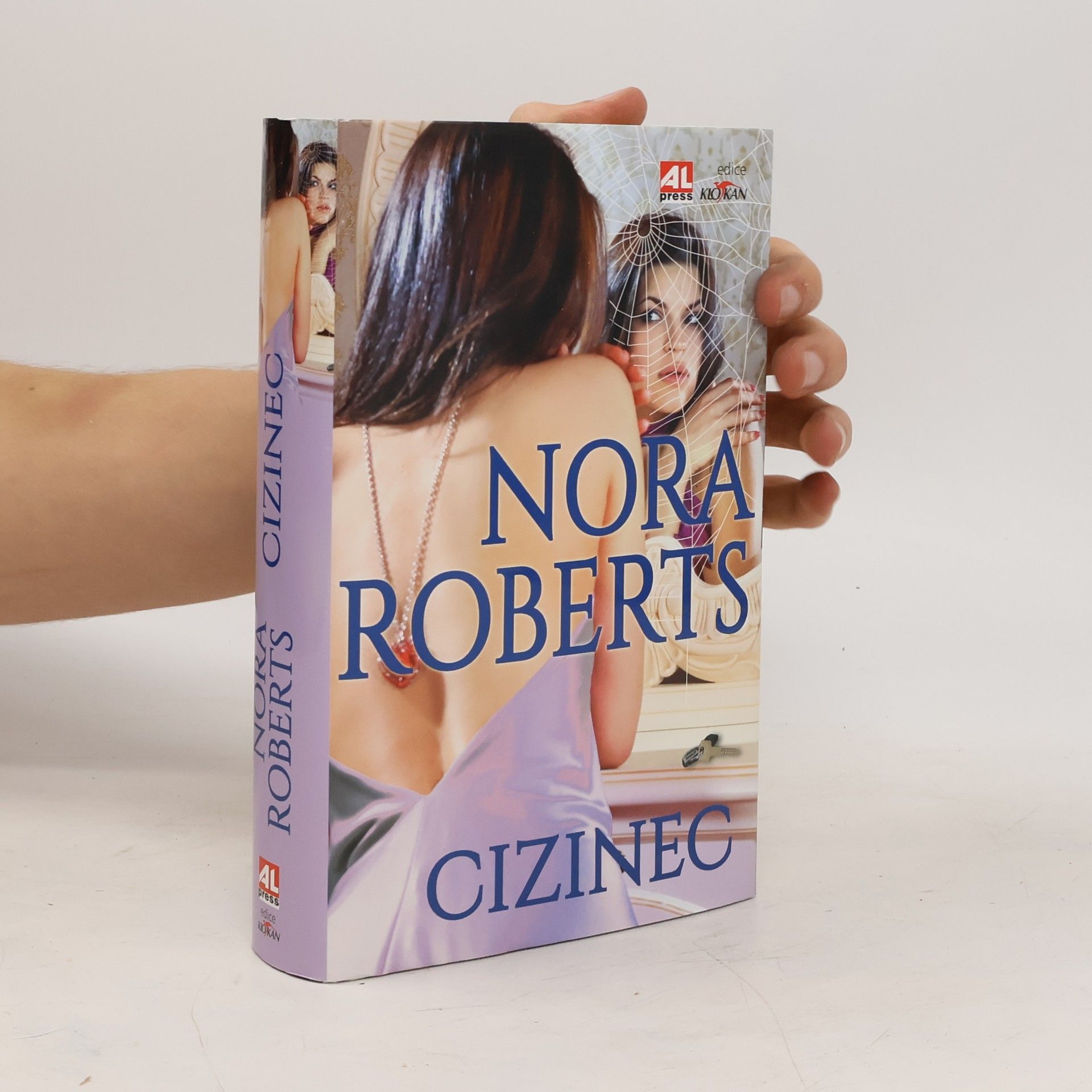 Nora Roberts Cizinec
