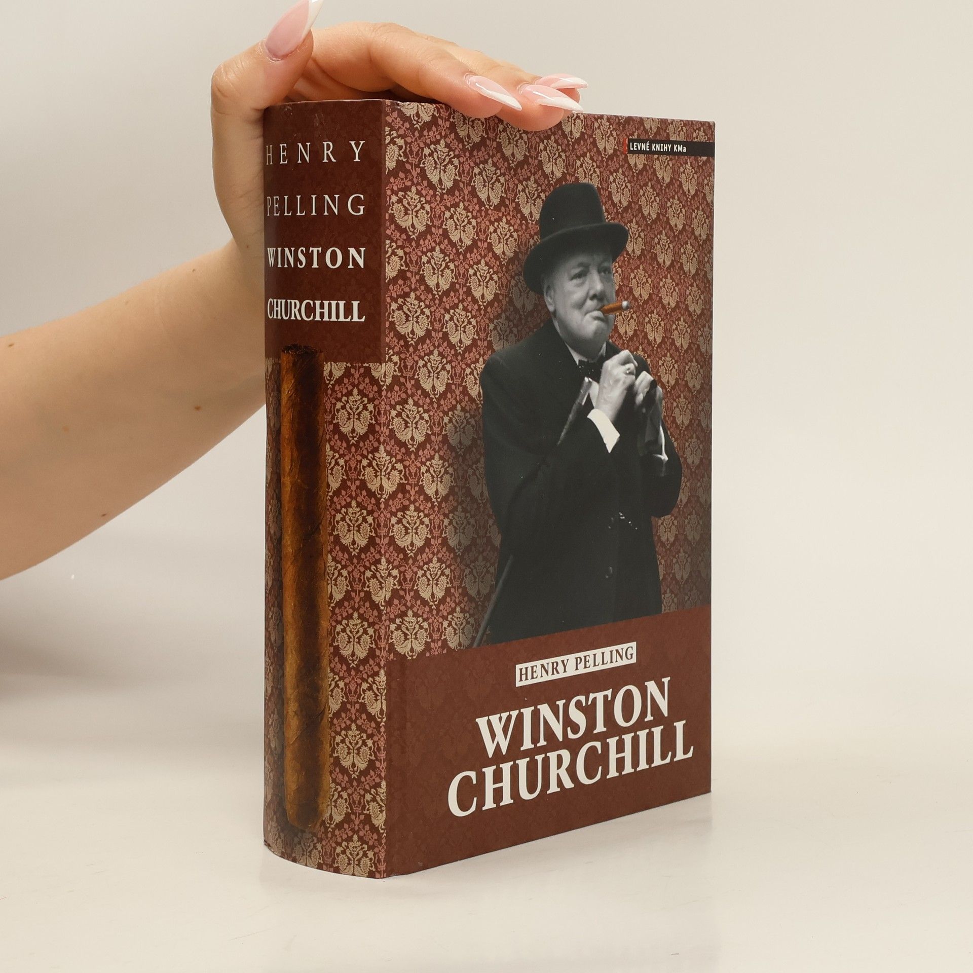 Henry Pelling Winston Churchill