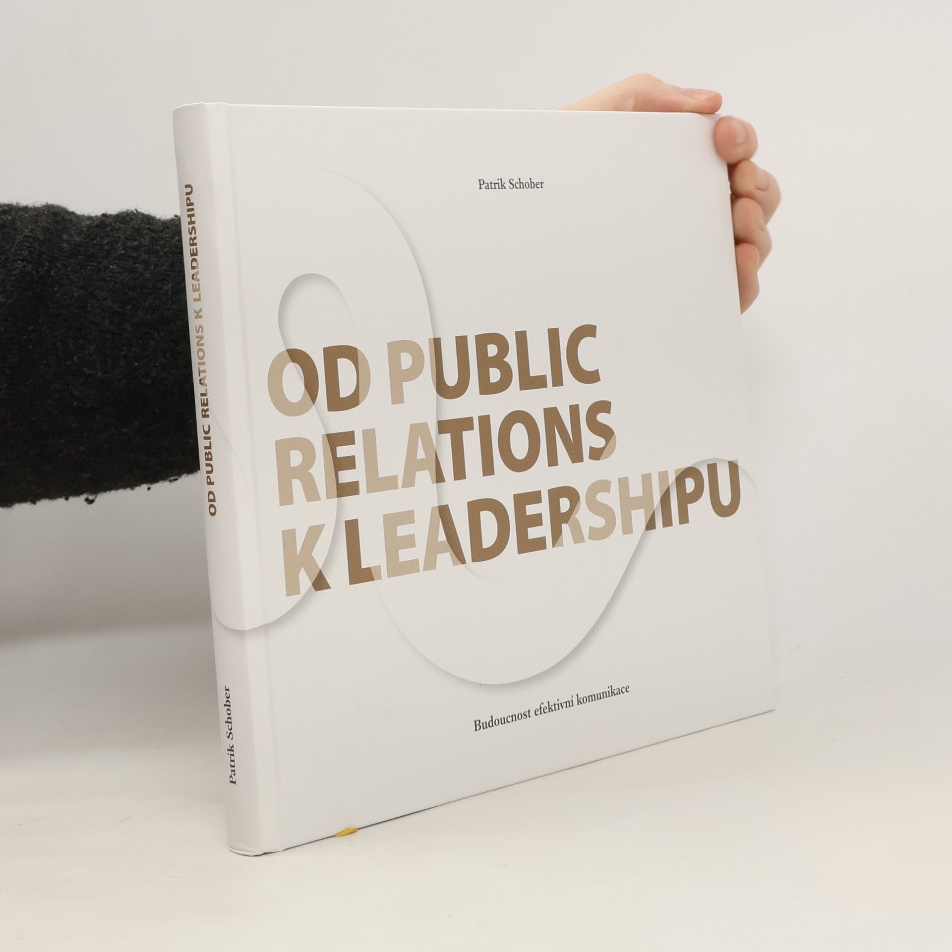 Od public relations k leadershipu