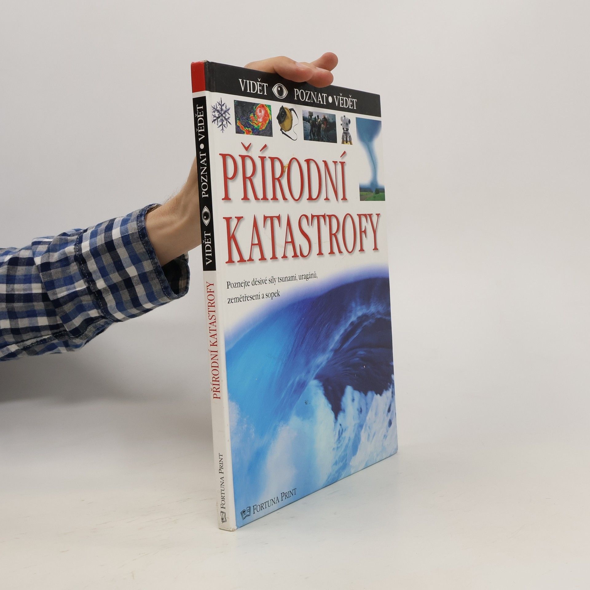 Claire Watts Přírodní katastrofy
