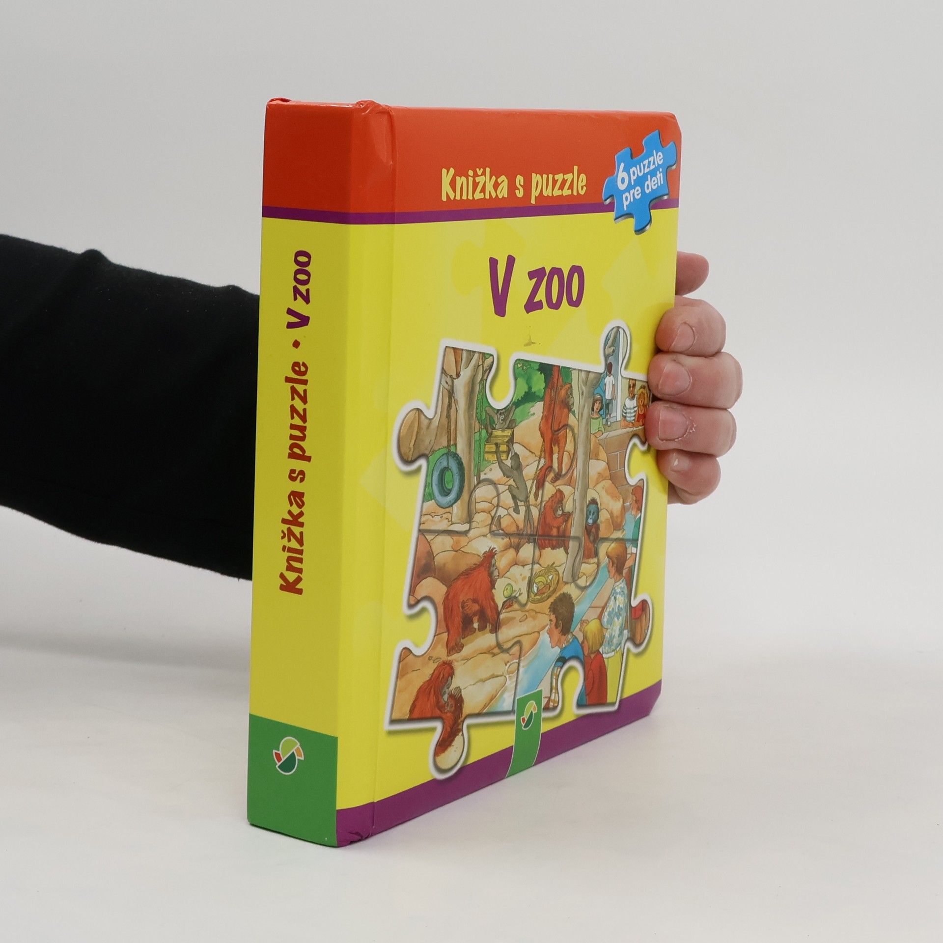 kolektiv Knížka s puzzle. V zoo
