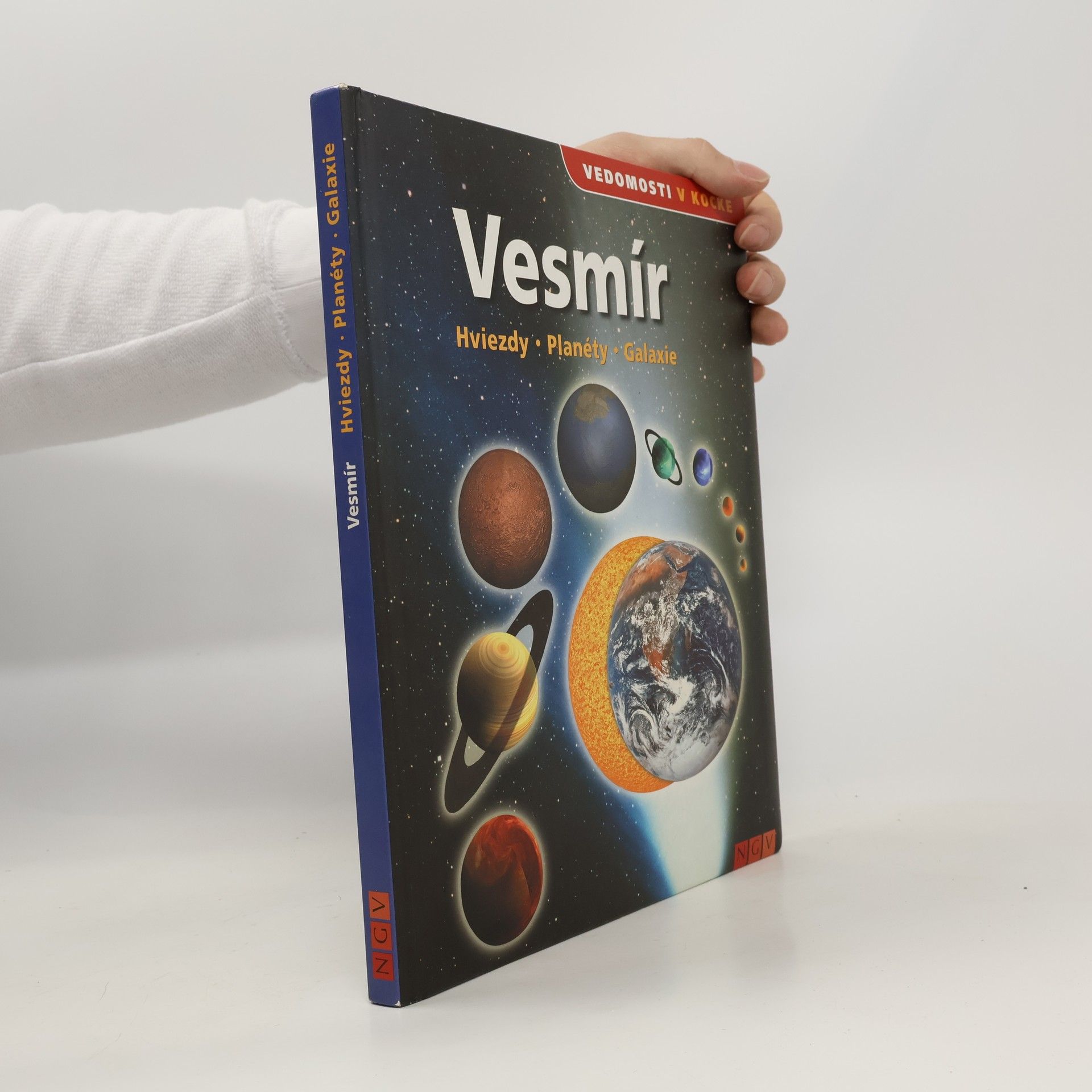Collectif d'auteurs Vesmír. Hviezdy. Planéty. Galaxie