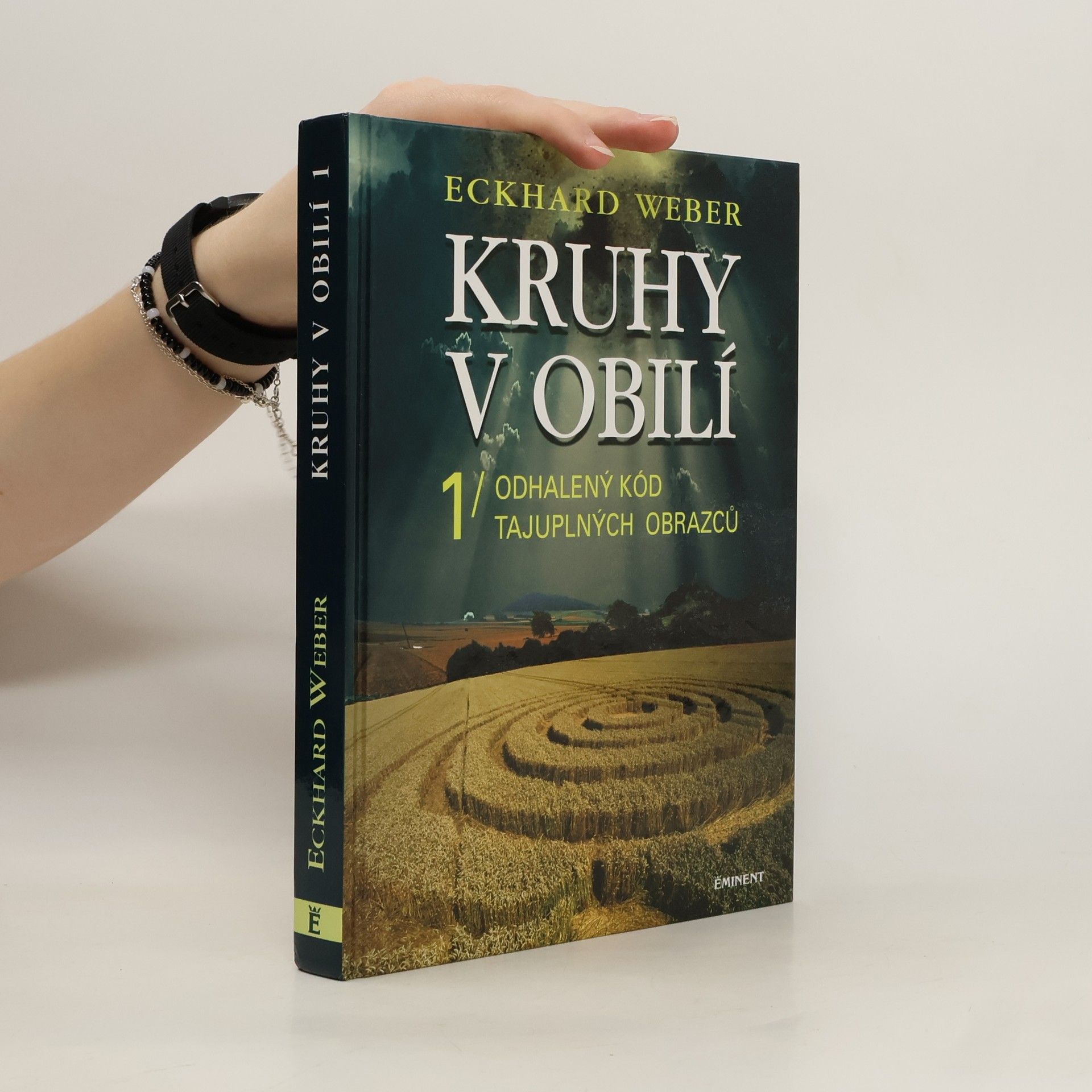 Eckhard Weber Kruhy v obilí 1