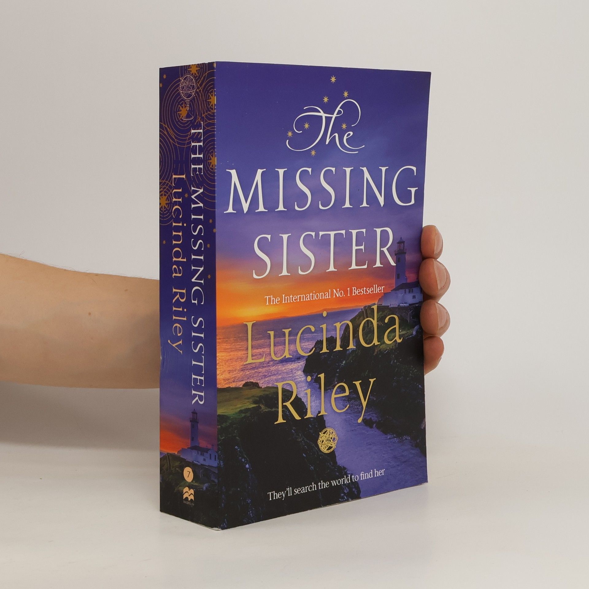 Lucinda Riley Missing Sister
