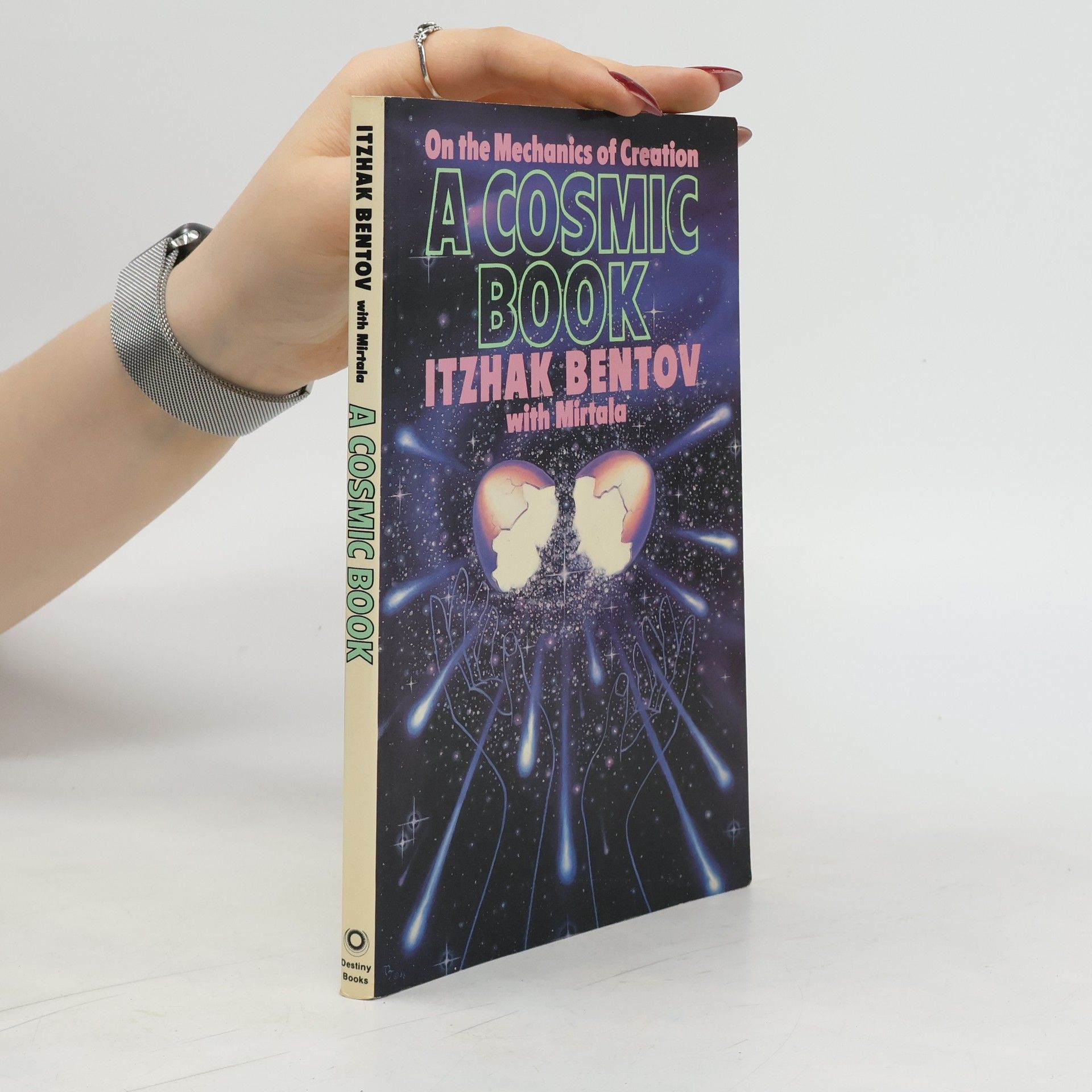 Itzhak Bentov A Cosmic Book